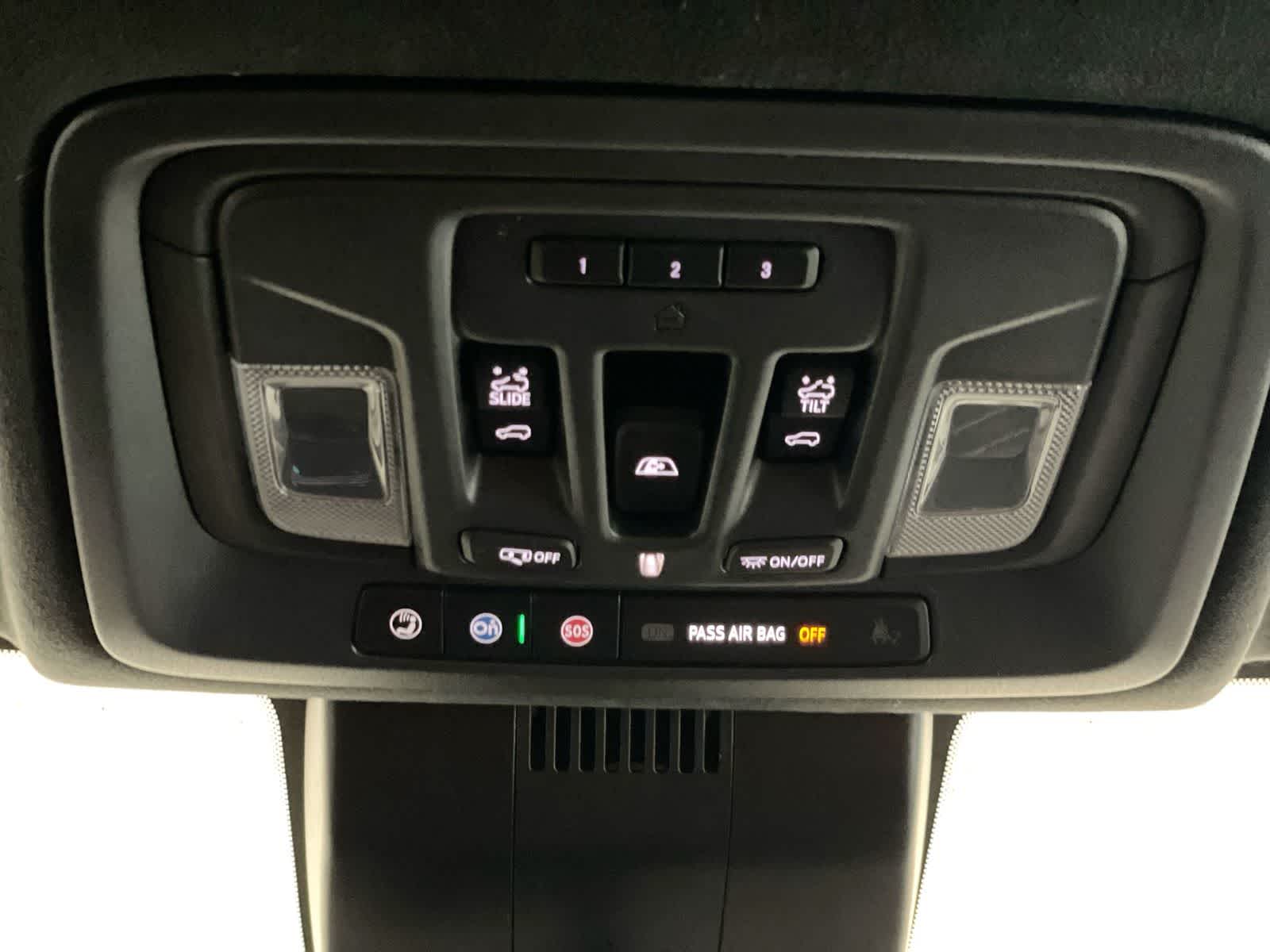 Thumbnail: 2022 GMC Sierra 1500 - 23