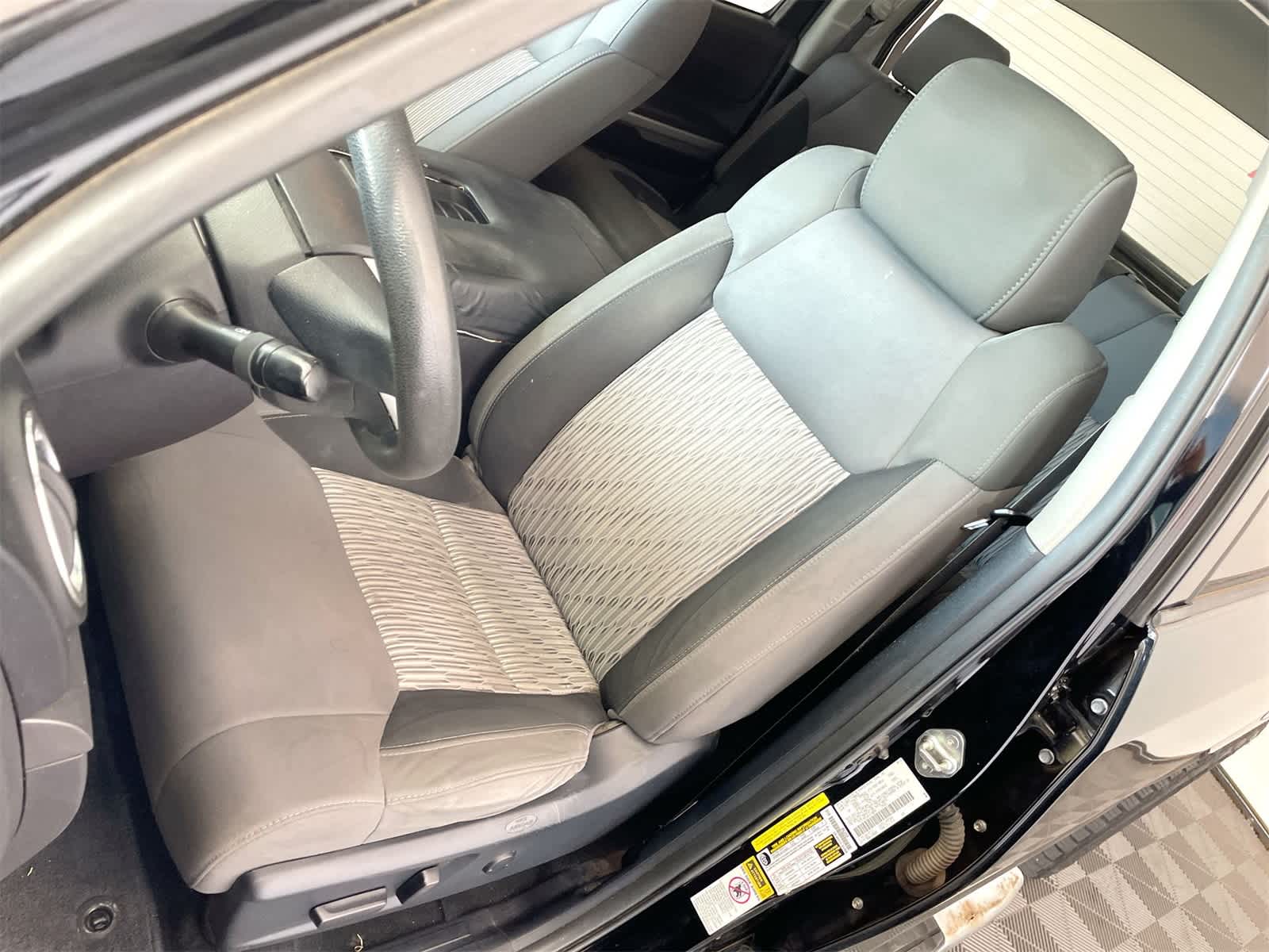 Thumbnail: 2015 Toyota Tundra - 10