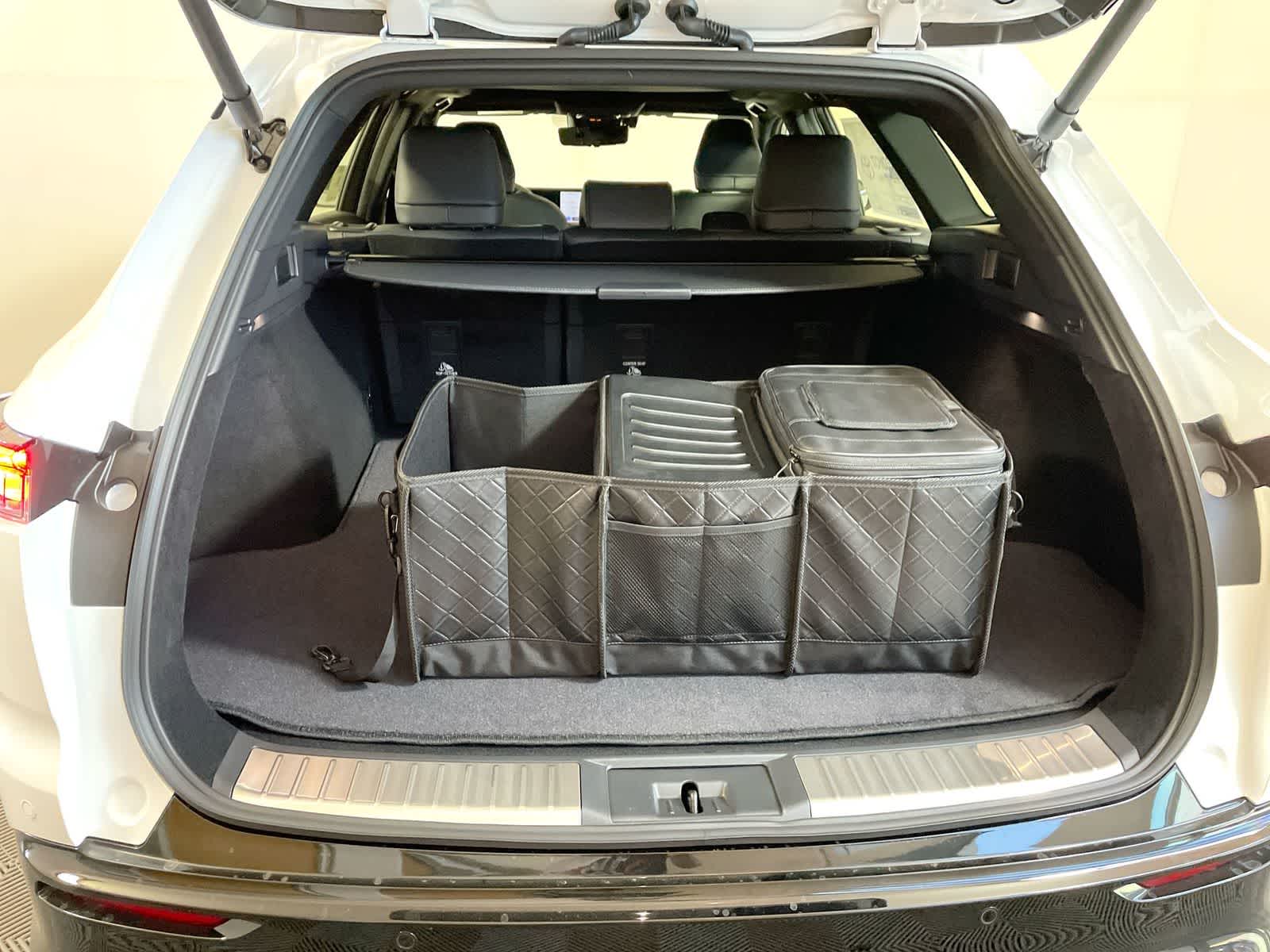 Thumbnail: 2026 Toyota Crown Signia - 5