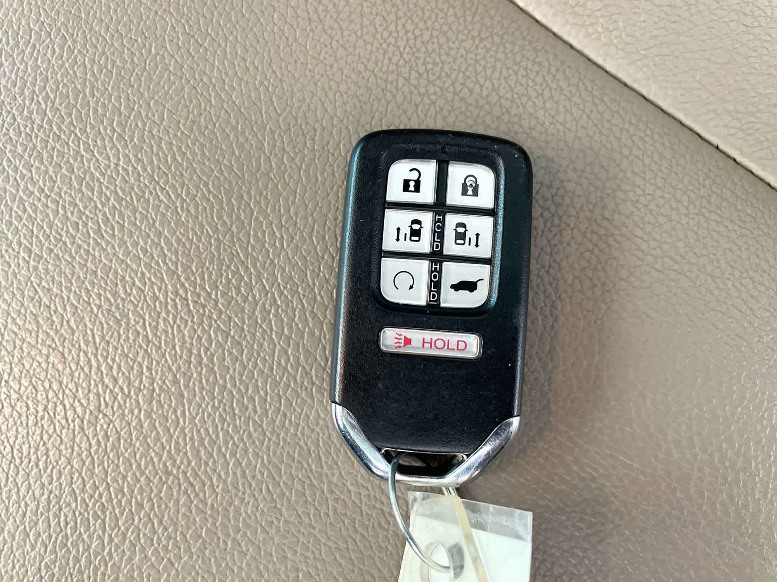 Thumbnail: 2022 Honda Odyssey - 27