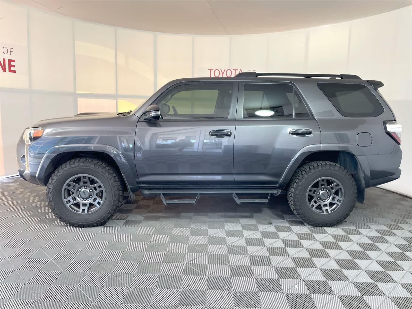 Thumbnail: 2020 Toyota 4Runner - 2