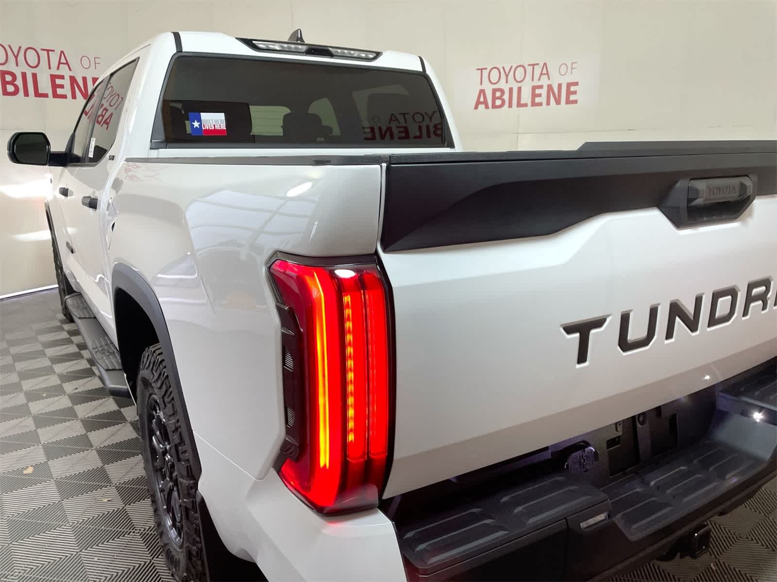 Thumbnail: 2026 Toyota Tundra - 3