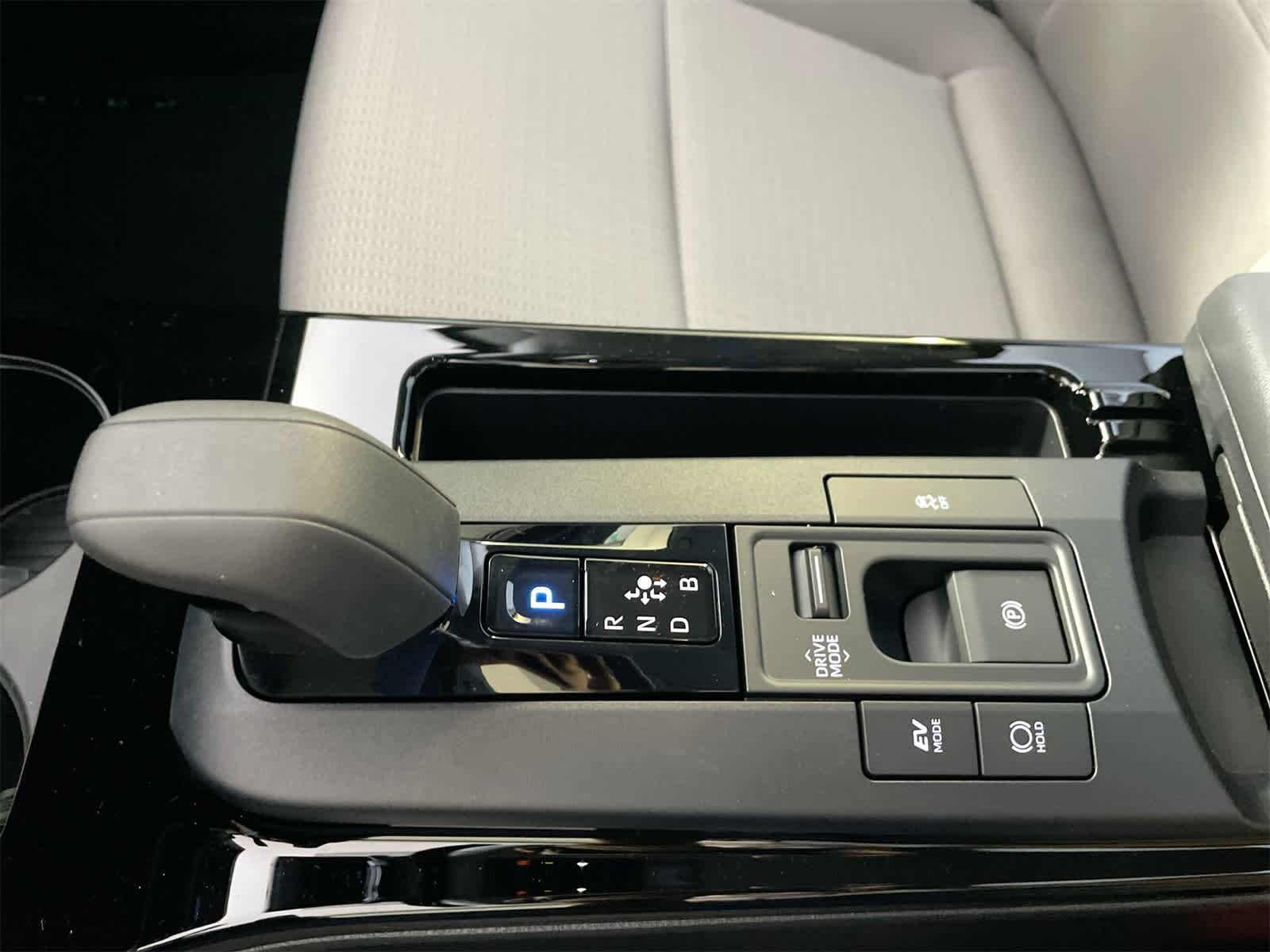 Thumbnail: 2026 Toyota Prius - 21