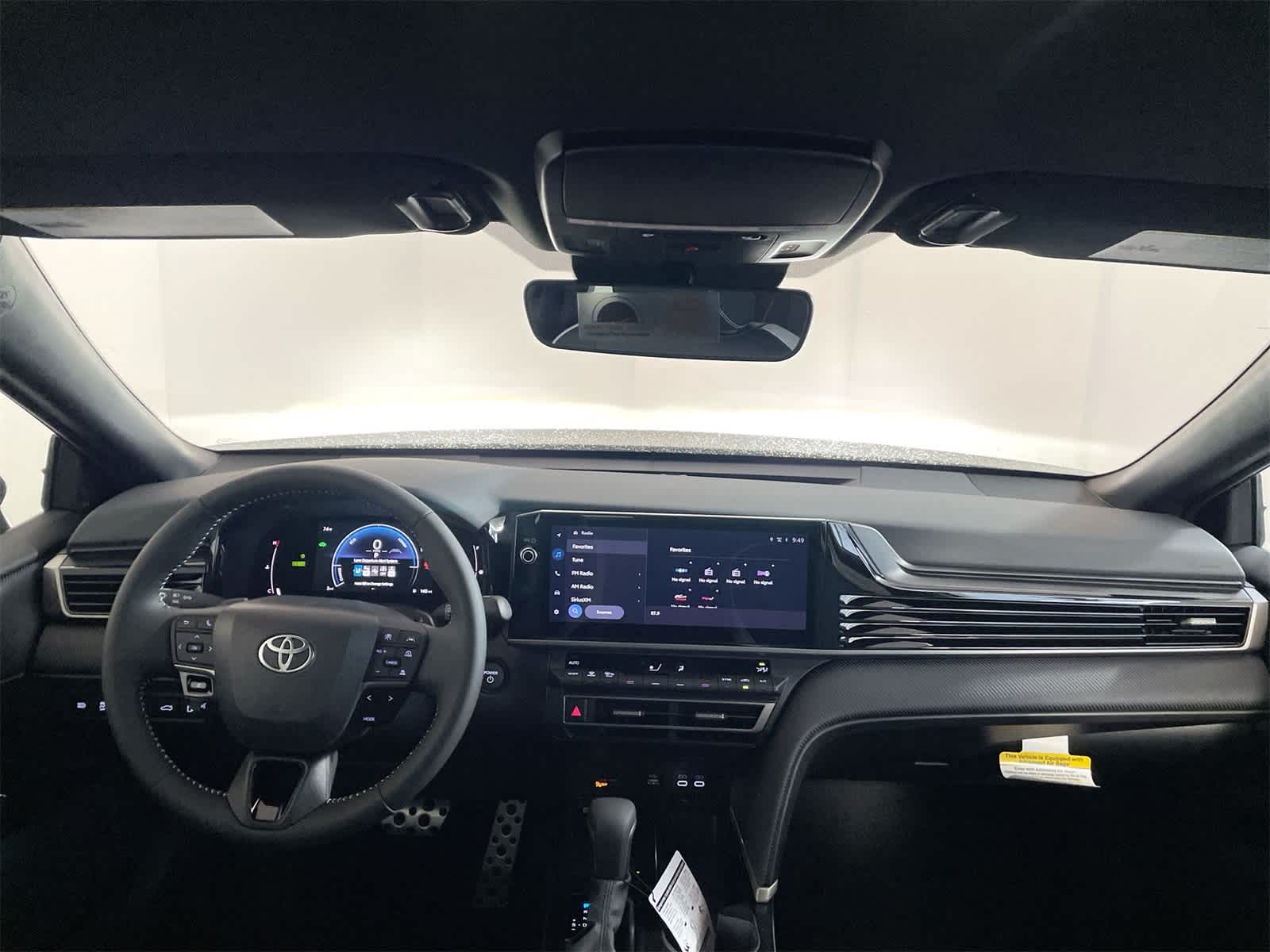 Thumbnail: 2025 Toyota Camry - 17