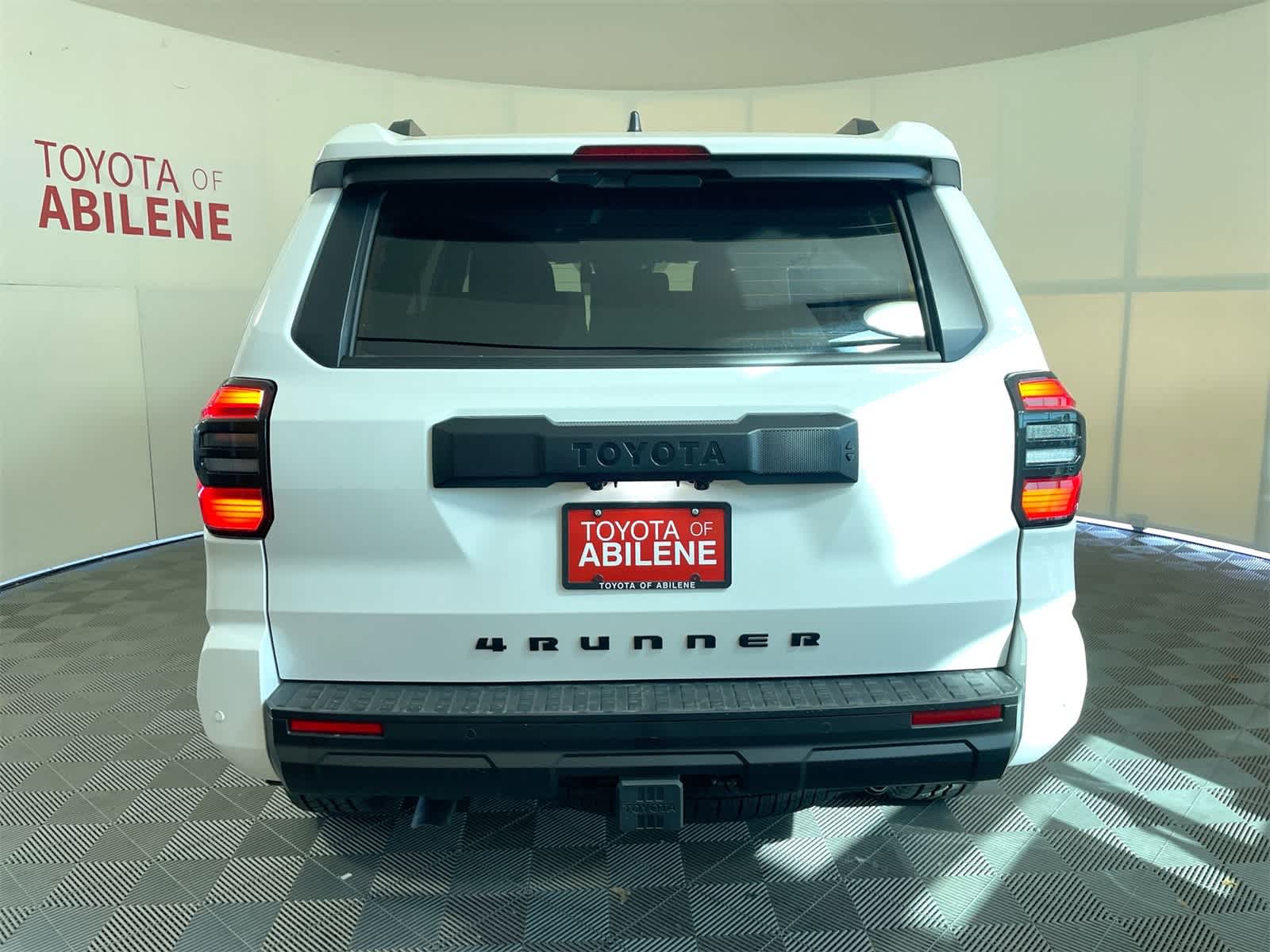 Thumbnail: 2025 Toyota 4Runner - 4