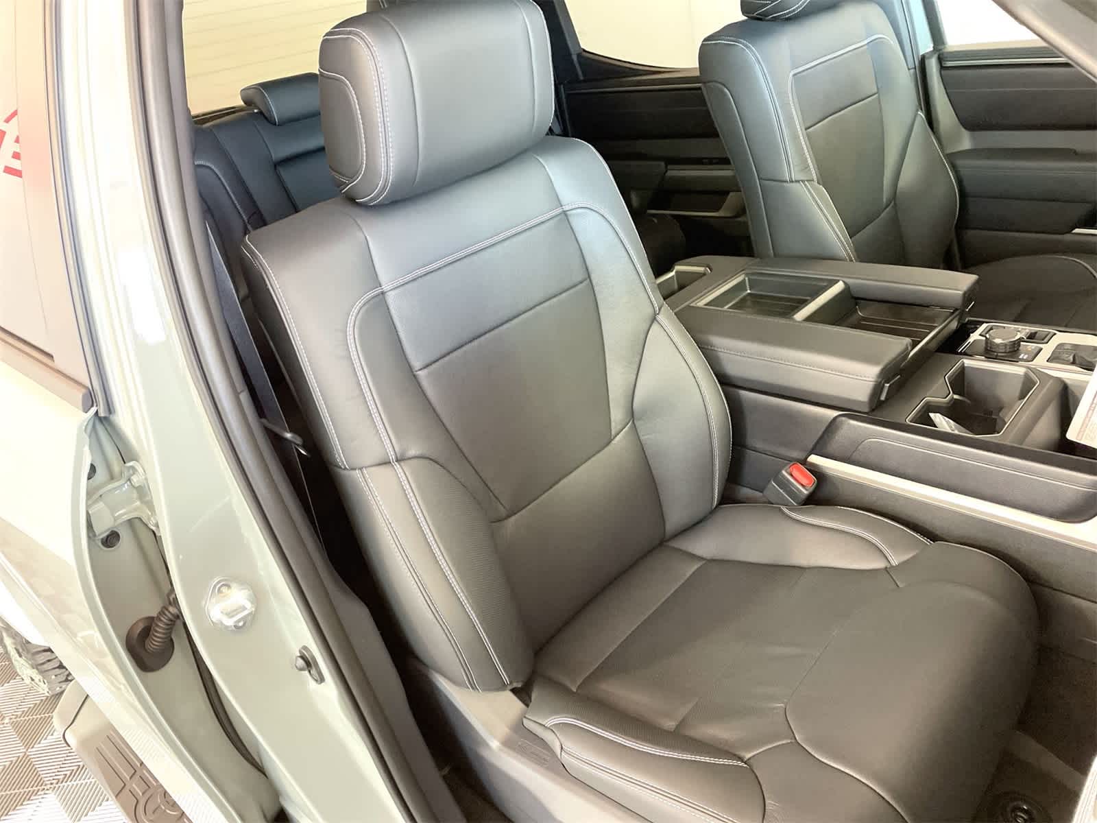 Thumbnail: 2026 Toyota Tundra - 13