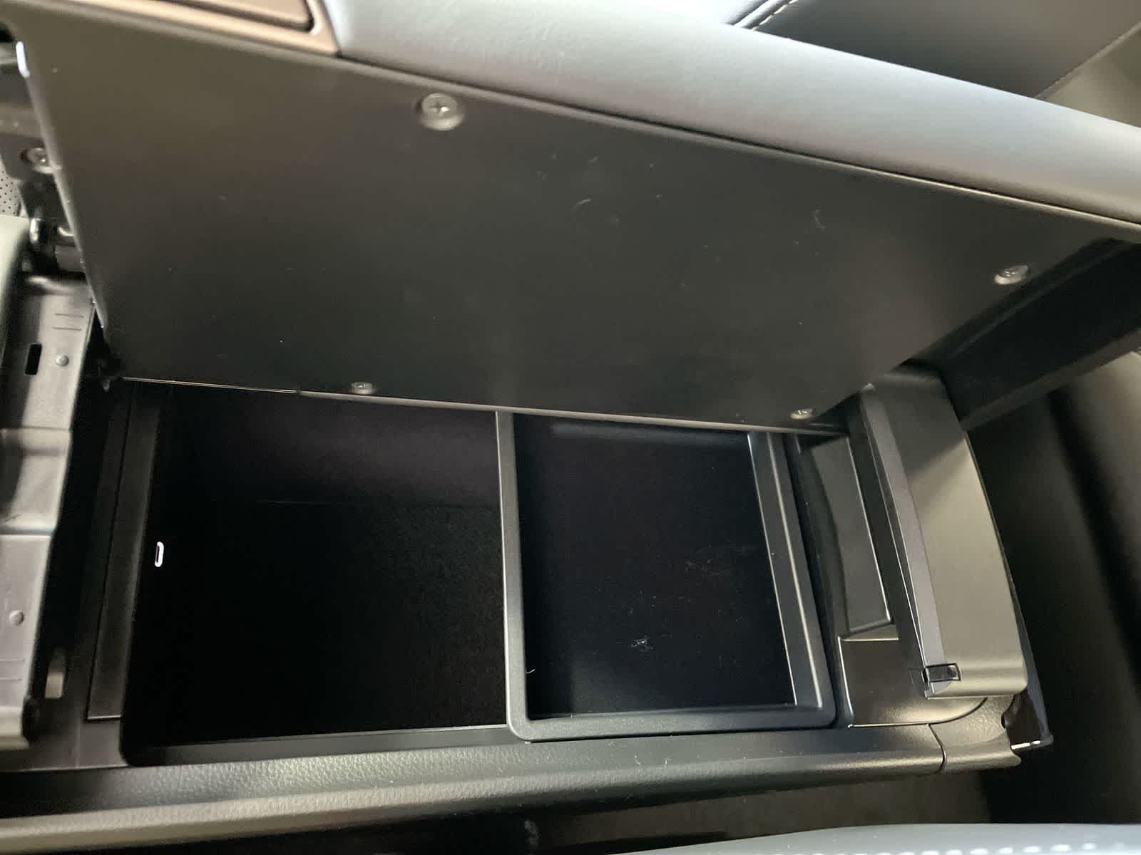 Thumbnail: 2026 Toyota Crown Signia - 24