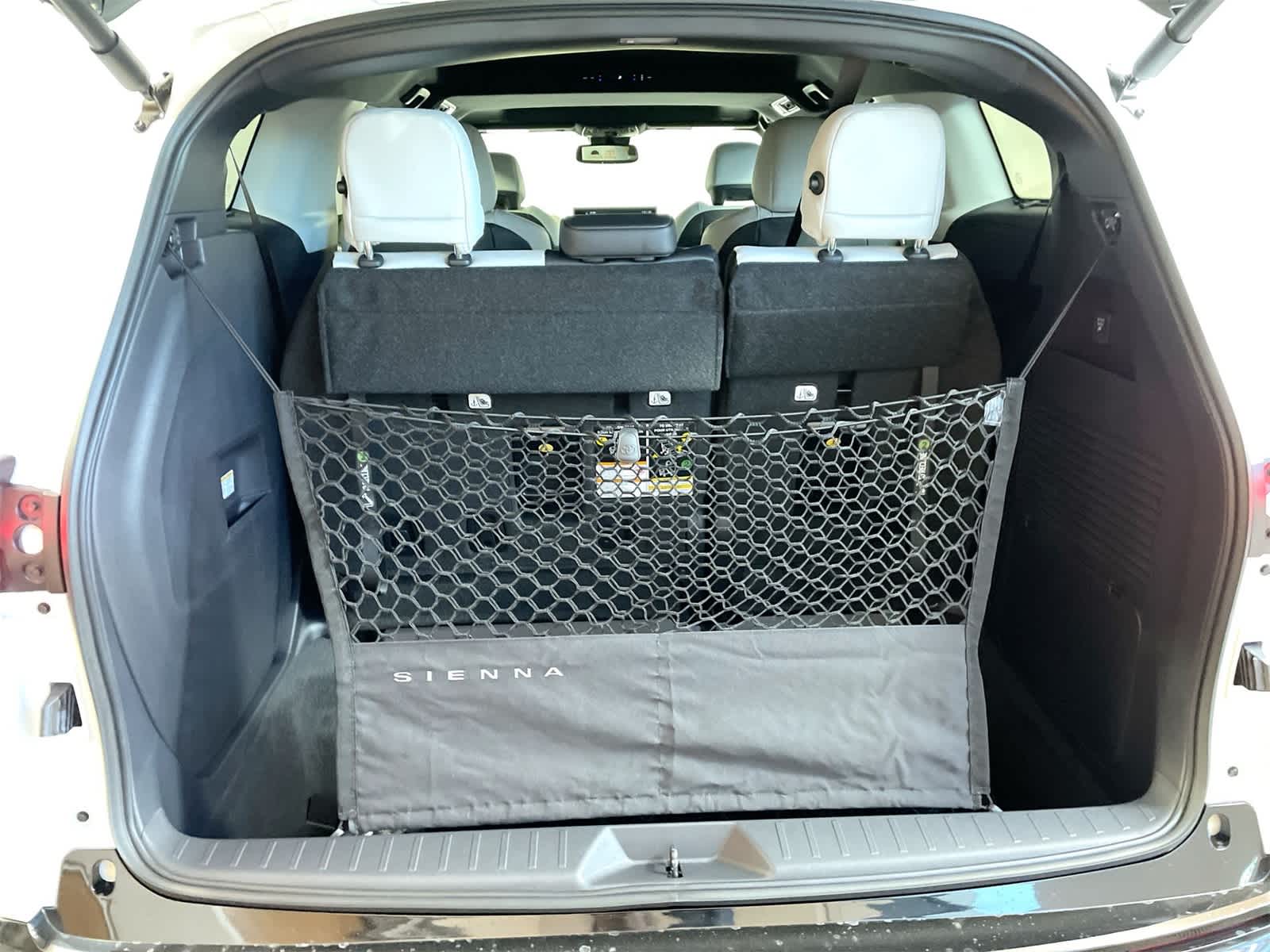 Thumbnail: 2026 Toyota Sienna - 5