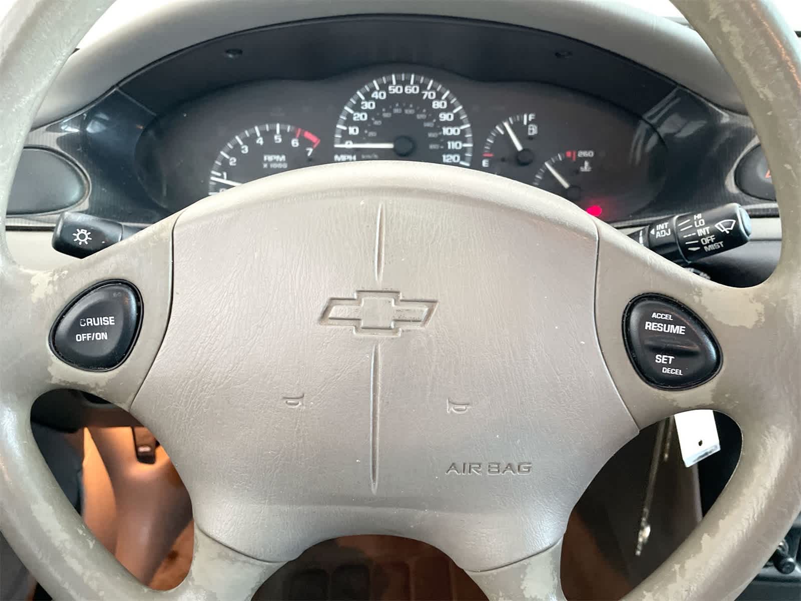 Thumbnail: 2001 Chevrolet Malibu - 15