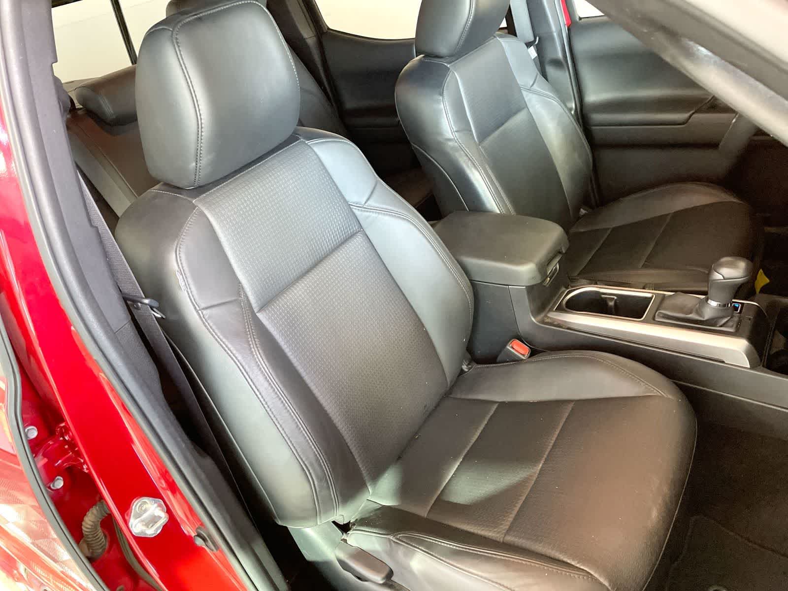 Thumbnail: 2023 Toyota Tacoma - 13