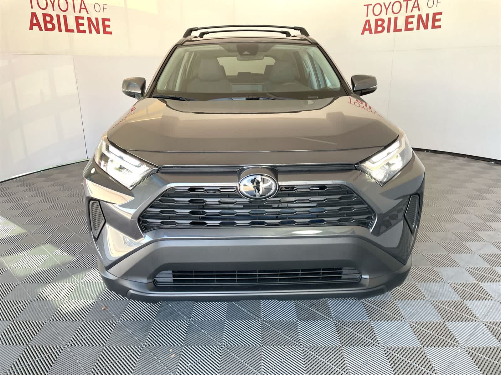 Thumbnail: 2025 Toyota RAV4 - 9