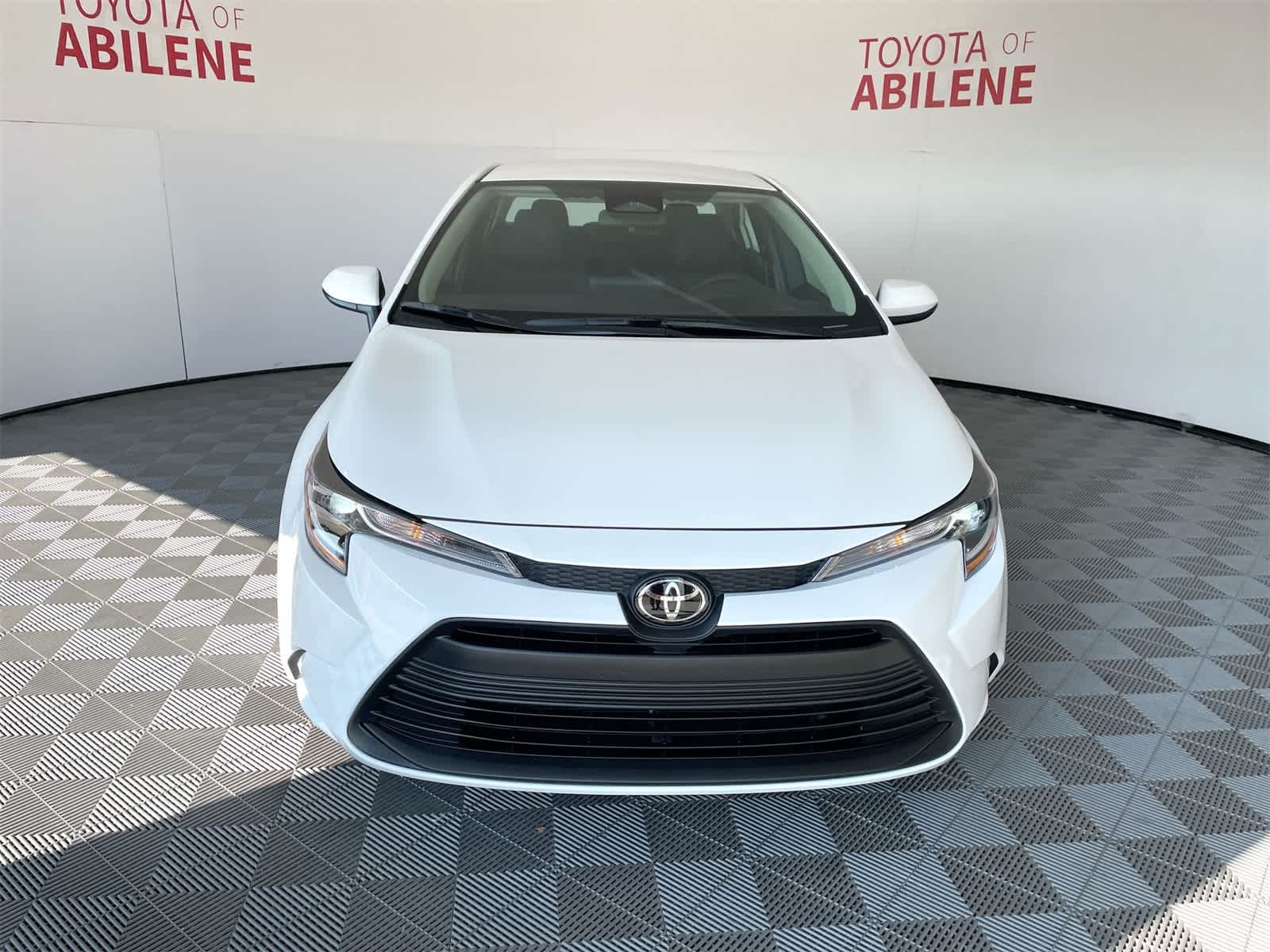 Thumbnail: 2025 Toyota Corolla - 9