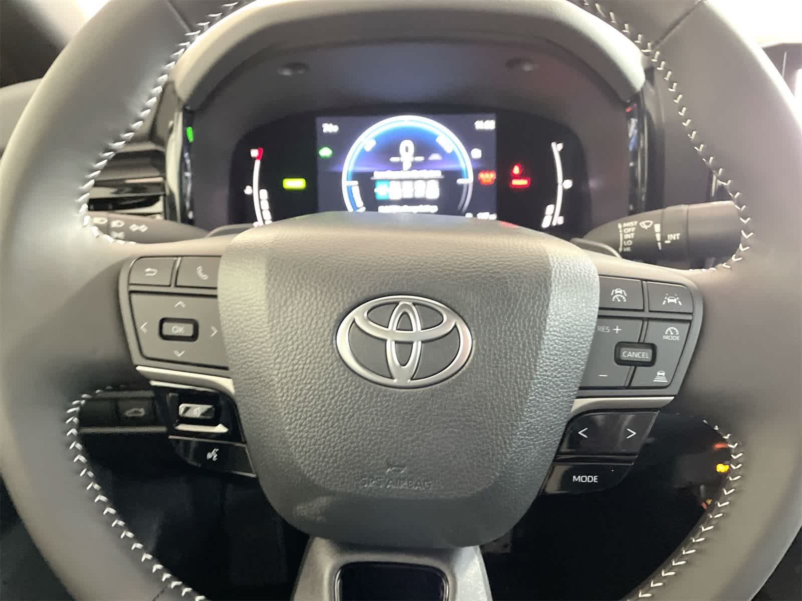 Thumbnail: 2025 Toyota Camry - 18