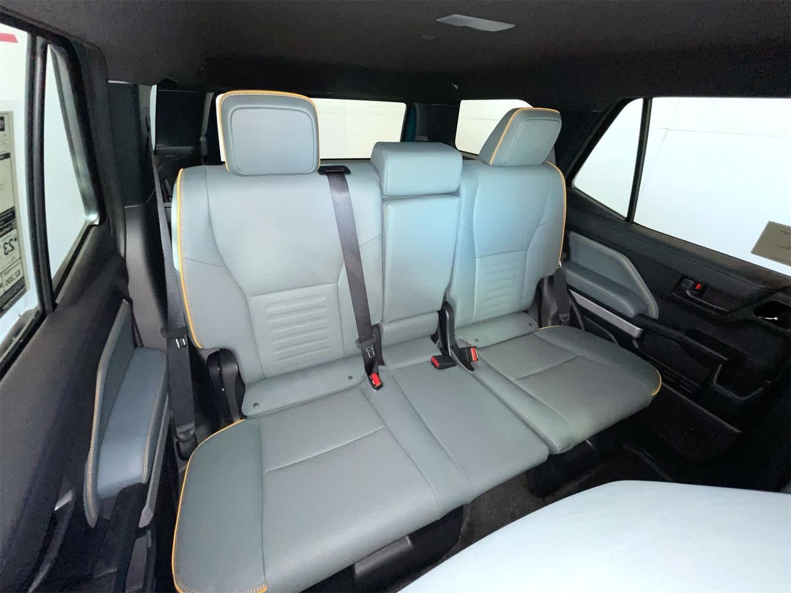 Thumbnail: 2025 Toyota 4Runner - 15