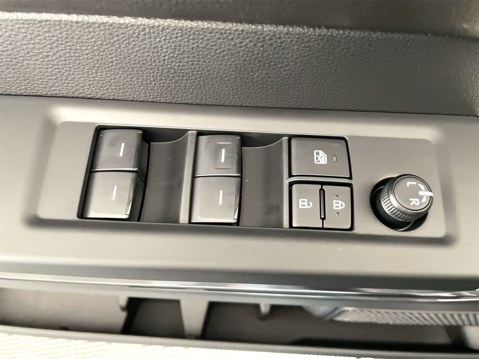 Thumbnail: 2026 Toyota Tundra - 12