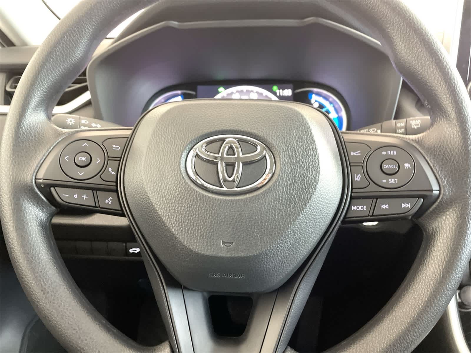 Thumbnail: 2025 Toyota RAV4 - 18