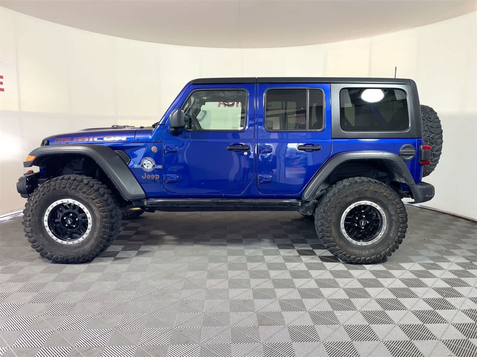 Thumbnail: 2018 Jeep Wrangler - 2