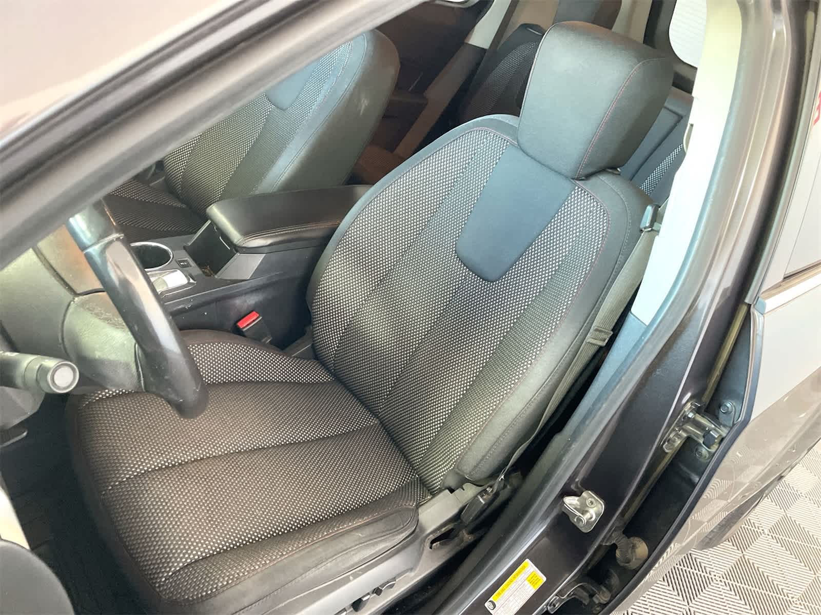 Thumbnail: 2016 Chevrolet Equinox - 10