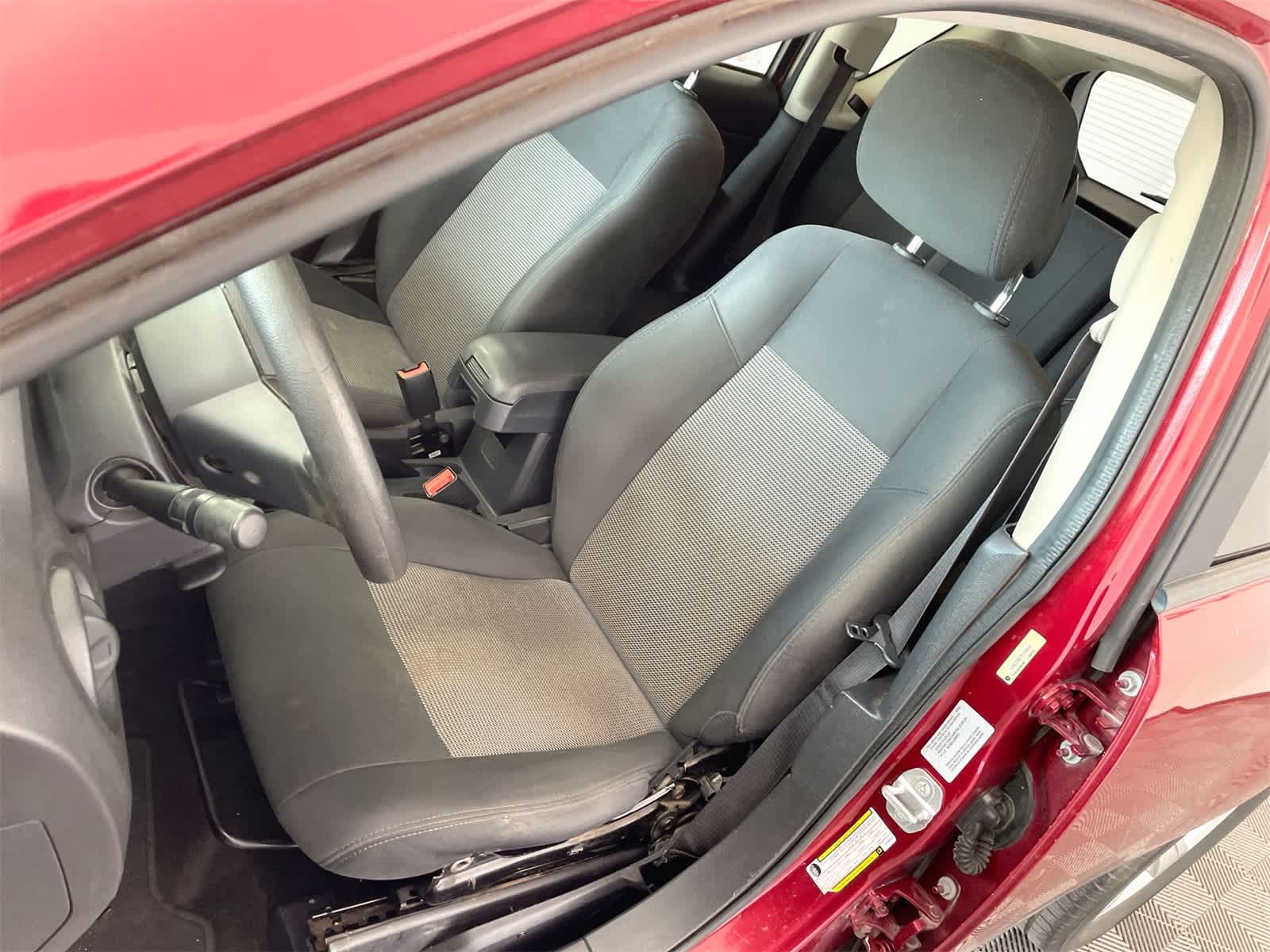 2015 Jeep Compass Sport 8