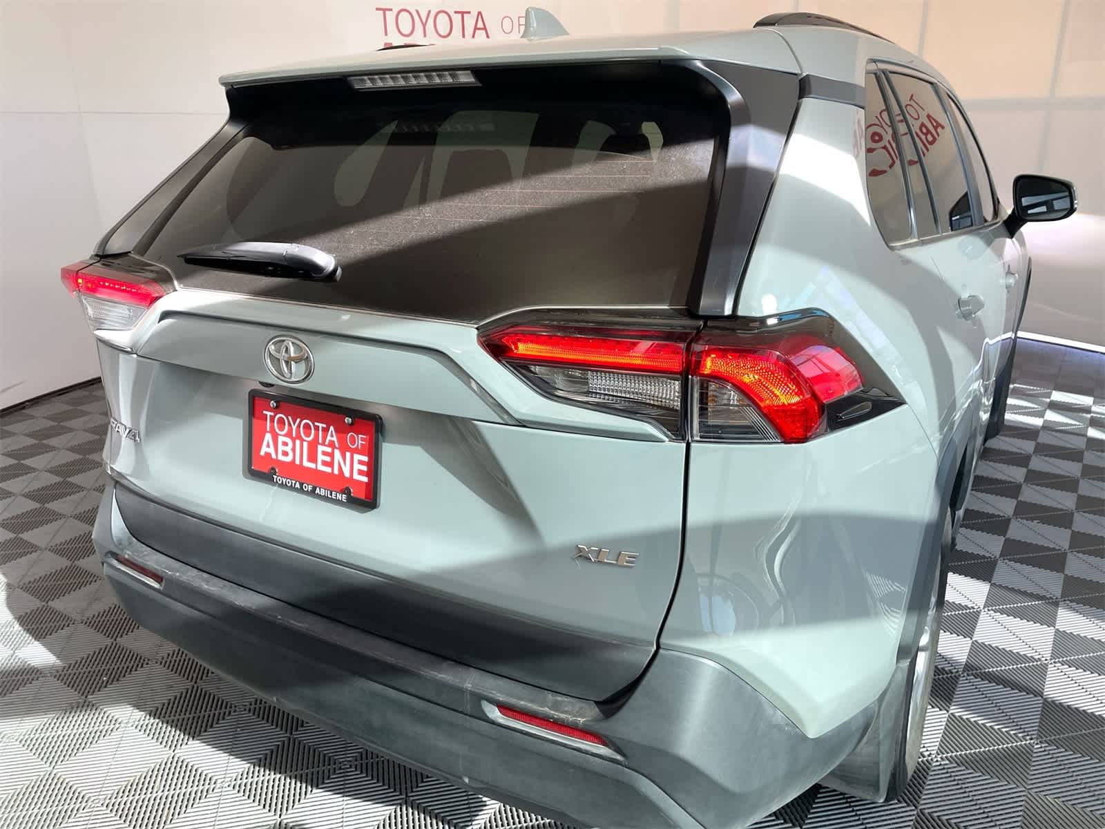 Thumbnail: 2023 Toyota RAV4 - 6