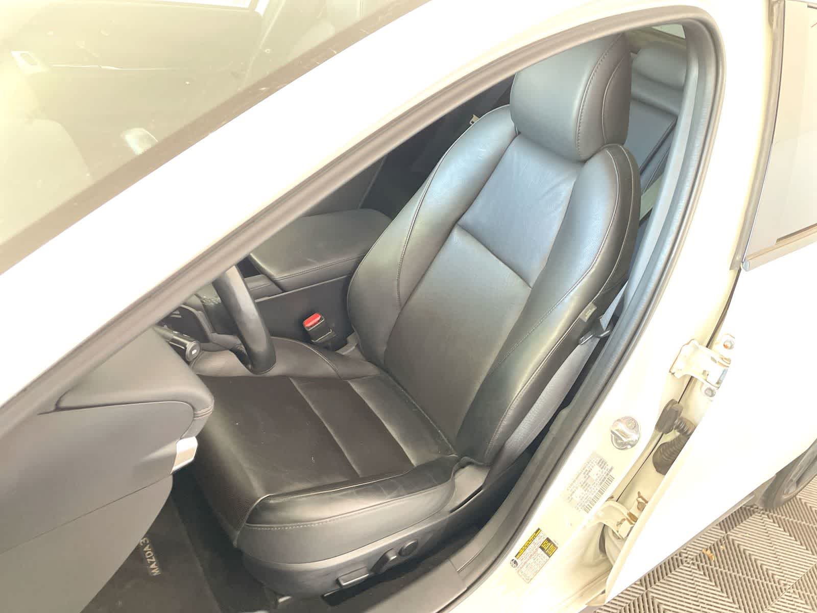 Thumbnail: 2023 Mazda Mazda3 - 9