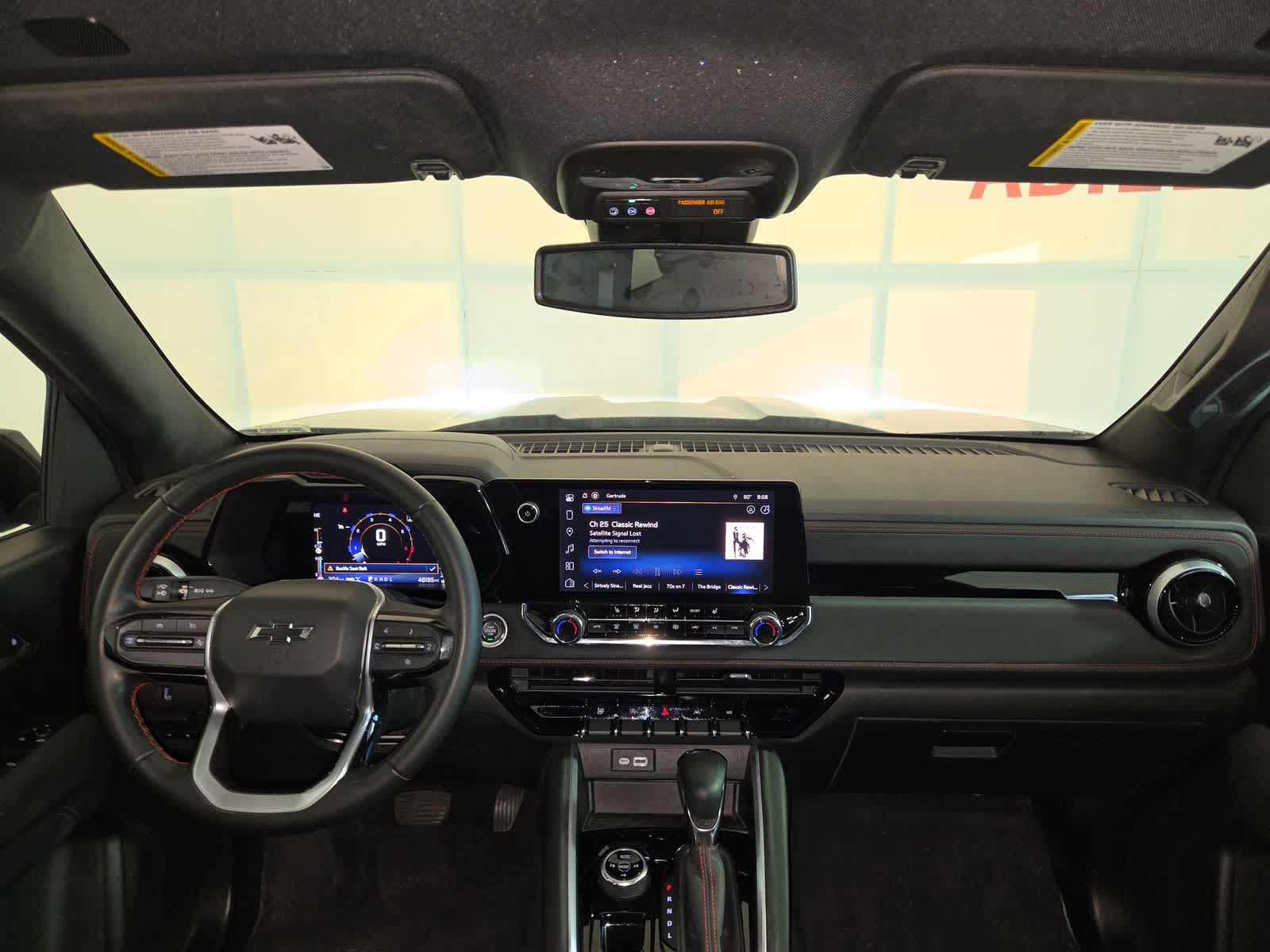 Thumbnail: 2023 Chevrolet Colorado - 16
