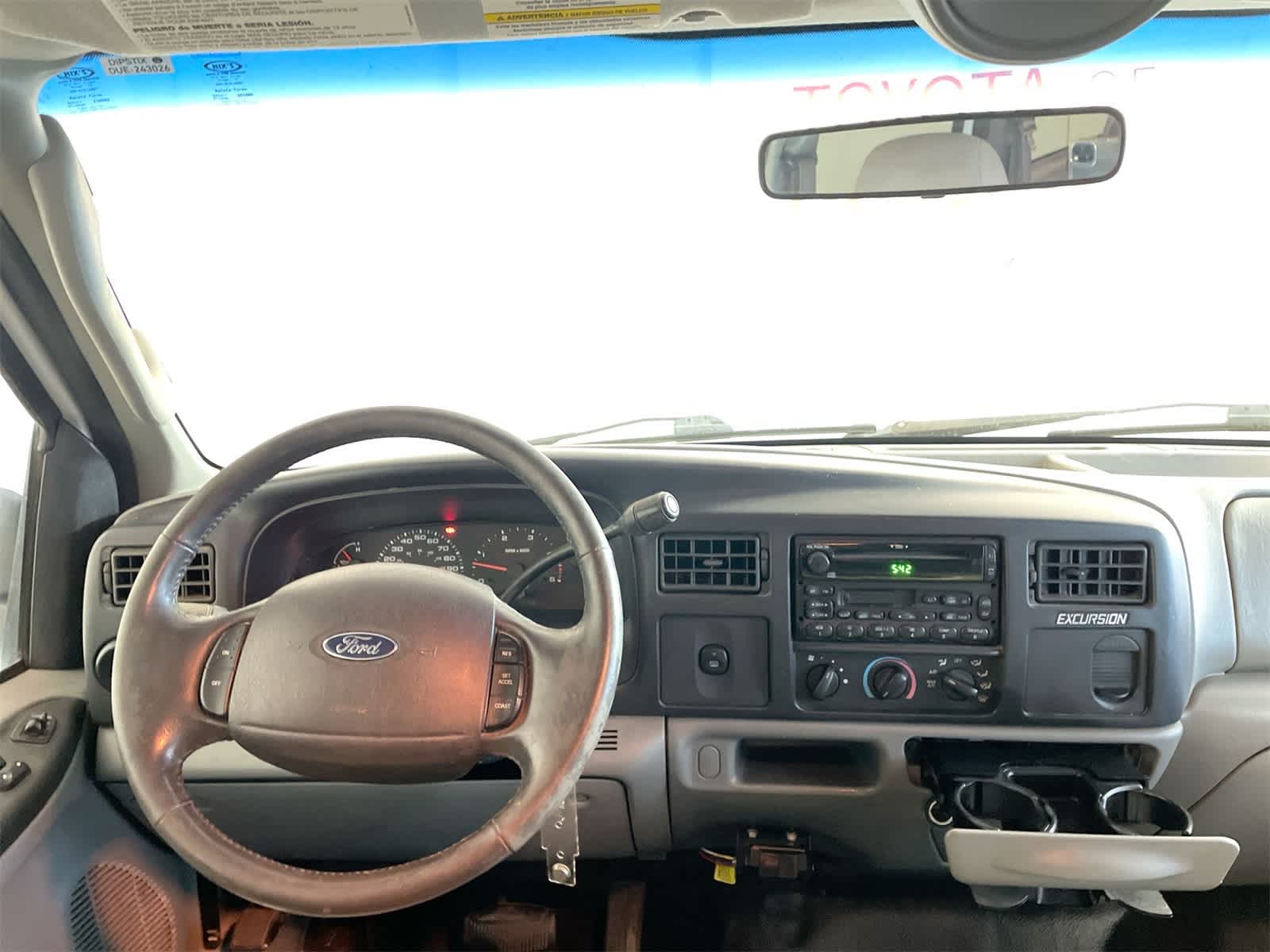 Thumbnail: 2005 Ford Excursion - 15