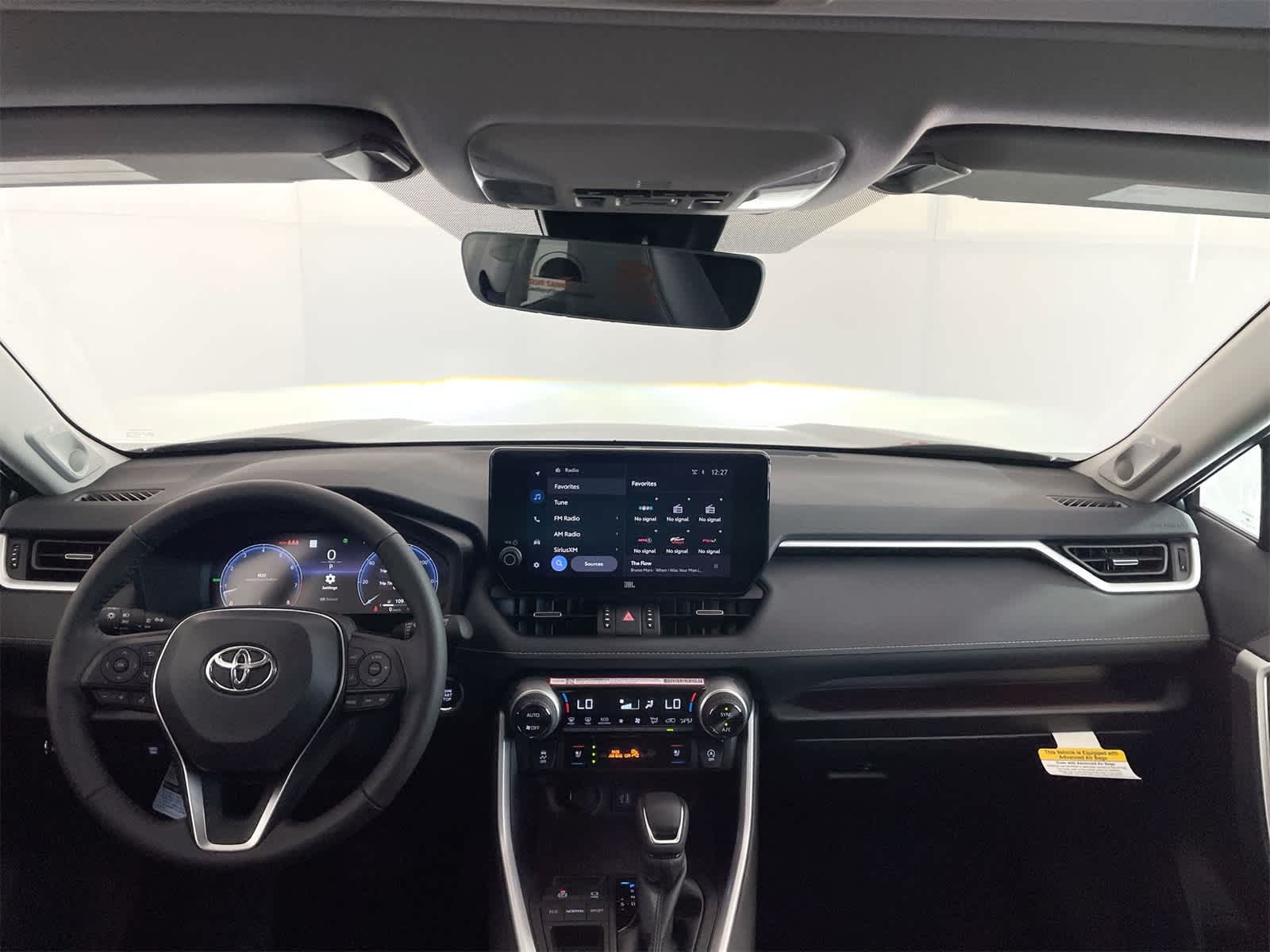 Thumbnail: 2025 Toyota RAV4 - 17