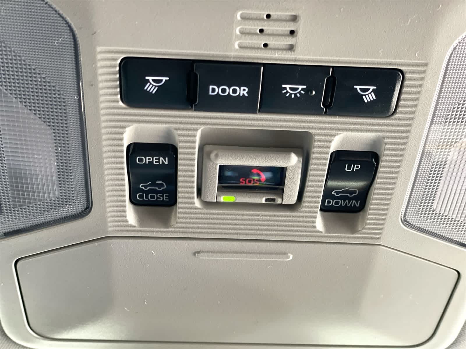 Thumbnail: 2025 Toyota RAV4 - 25