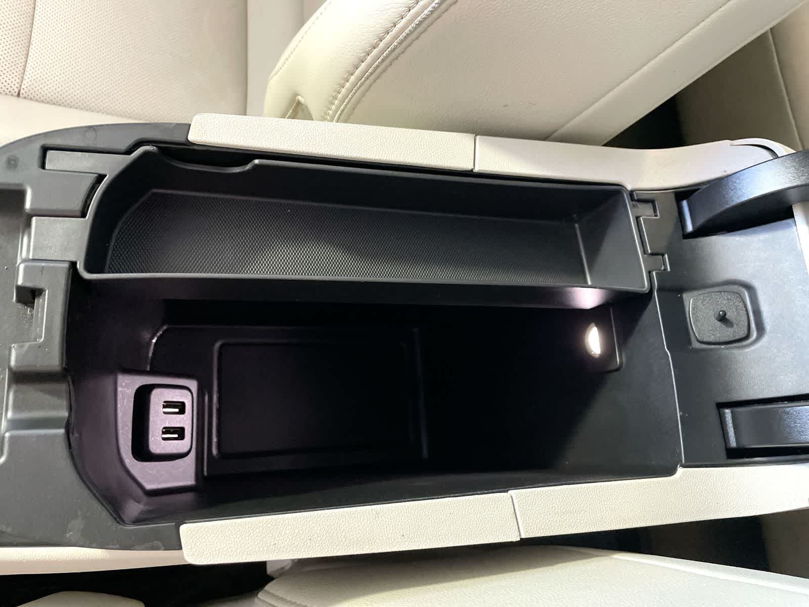 Thumbnail: 2020 GMC Terrain - 24