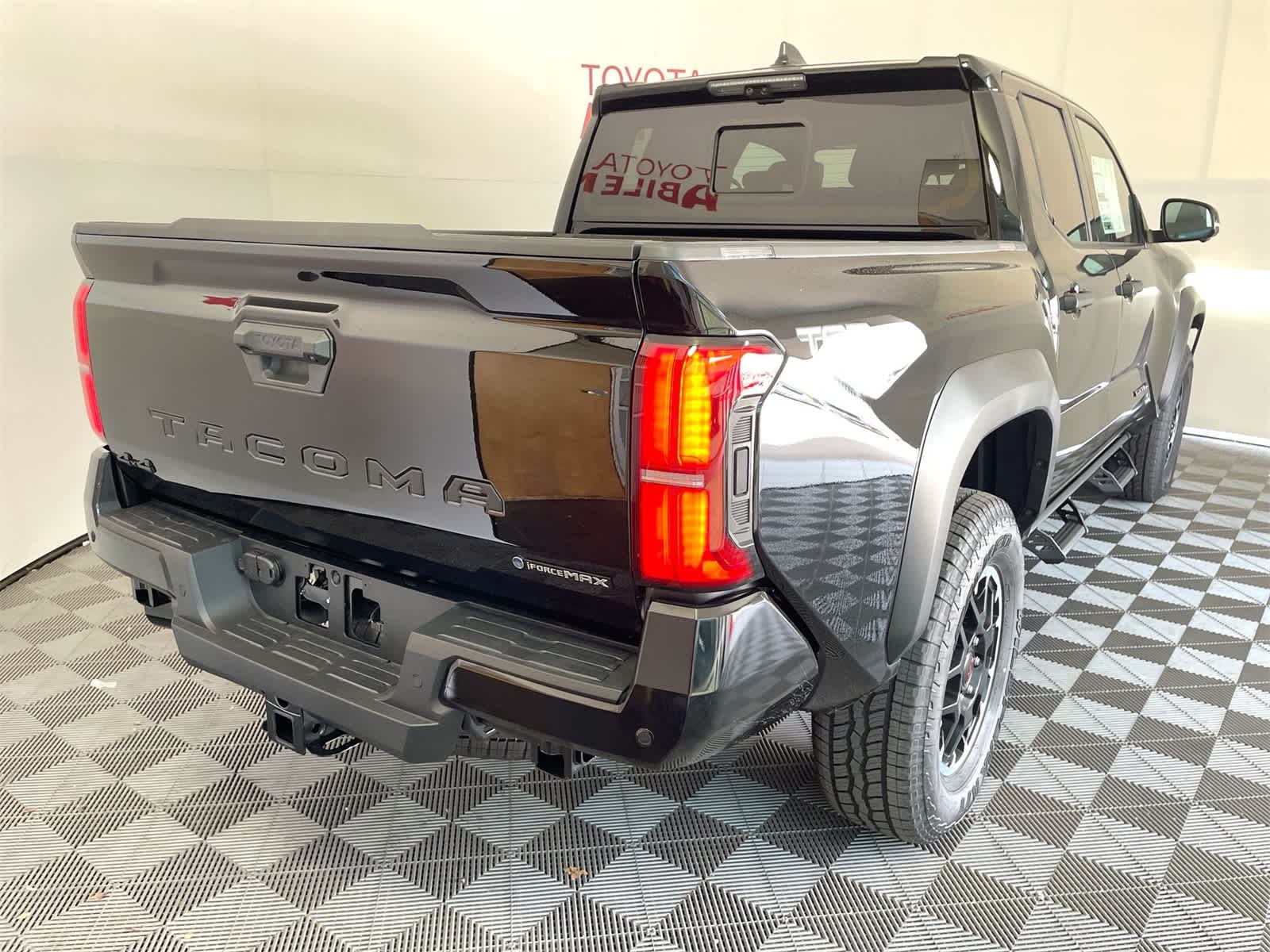 Thumbnail: 2025 Toyota Tacoma - 6
