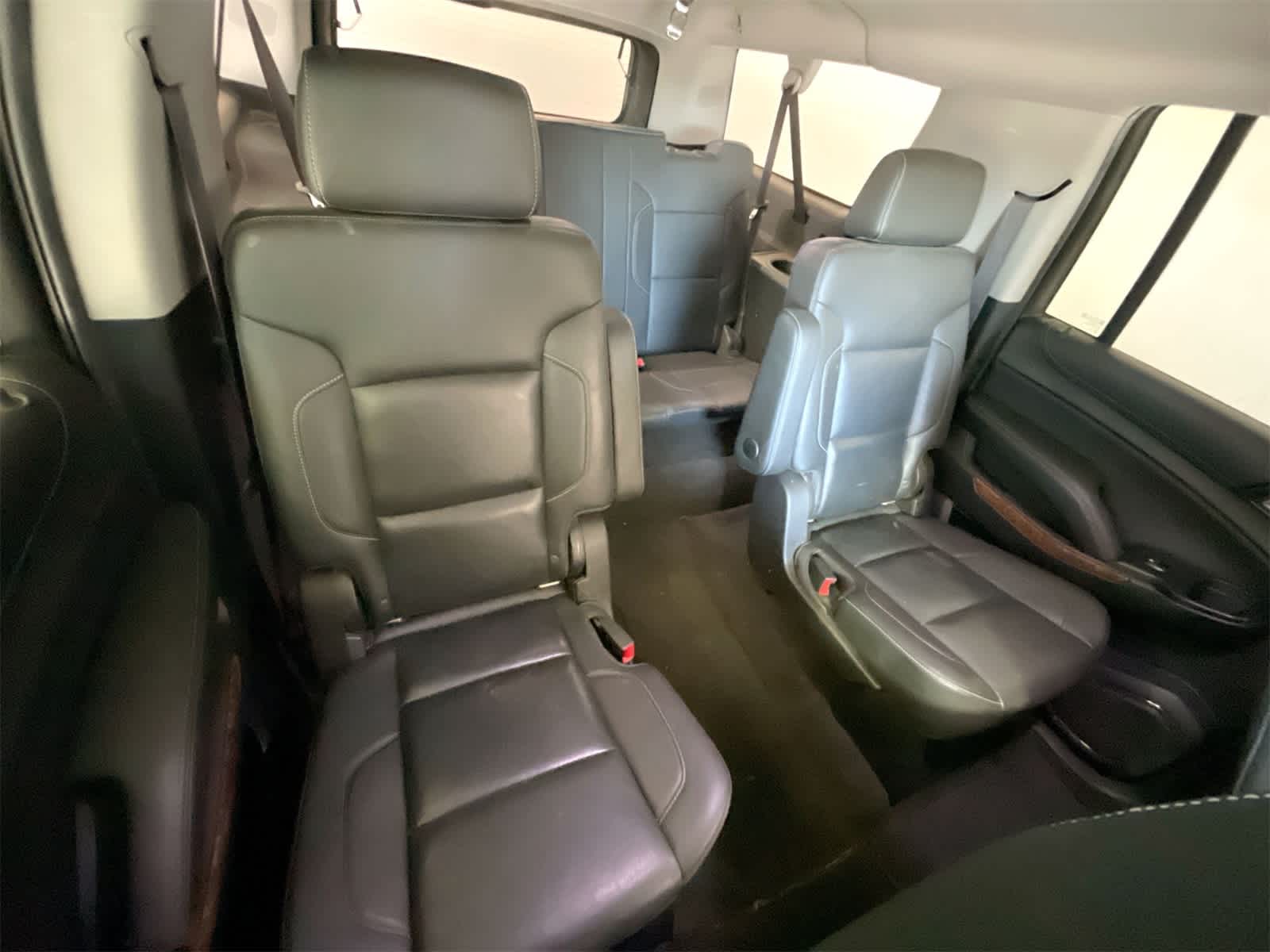 Thumbnail: 2017 Chevrolet Suburban - 13