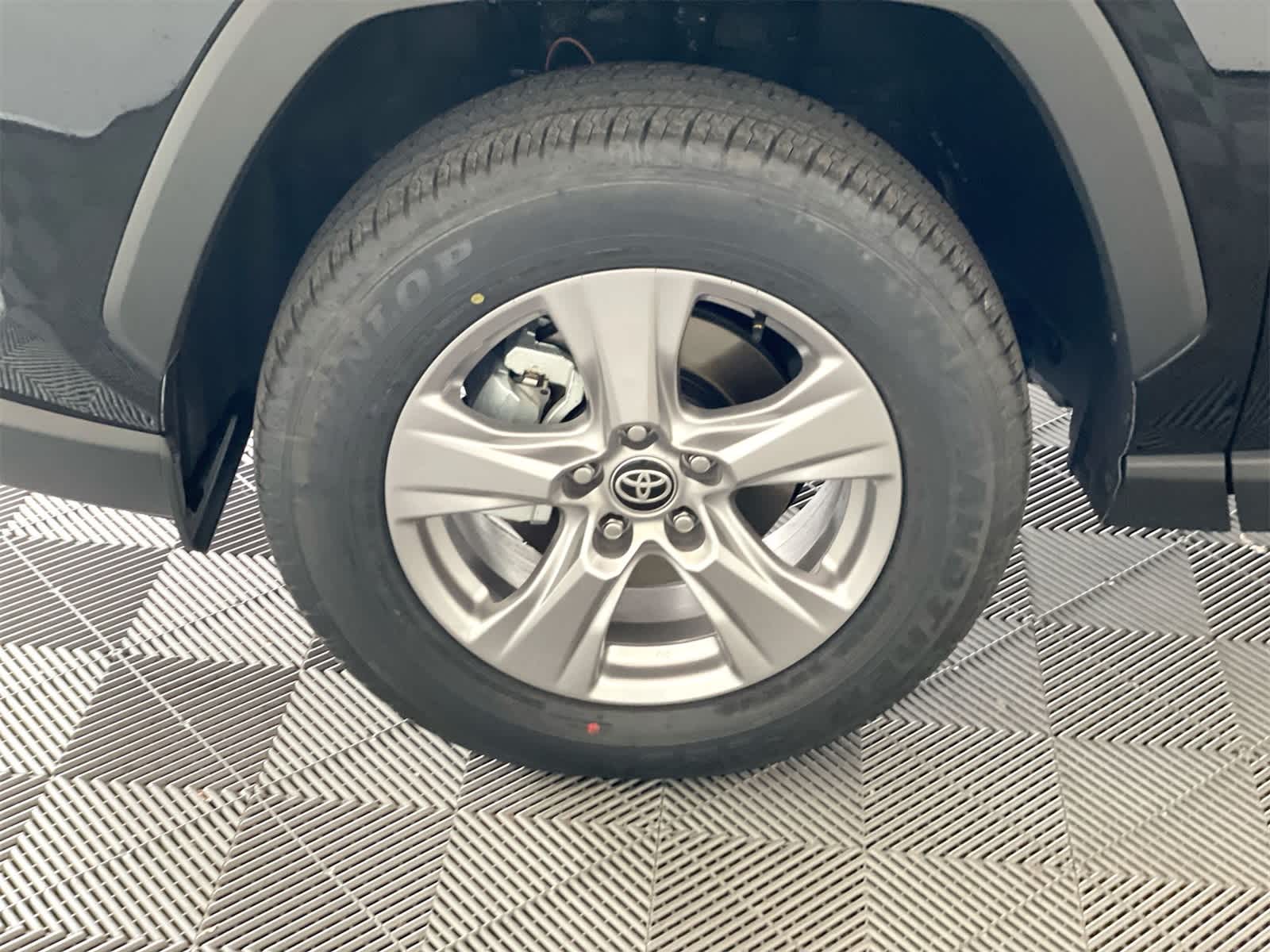 Thumbnail: 2025 Toyota RAV4 - 26