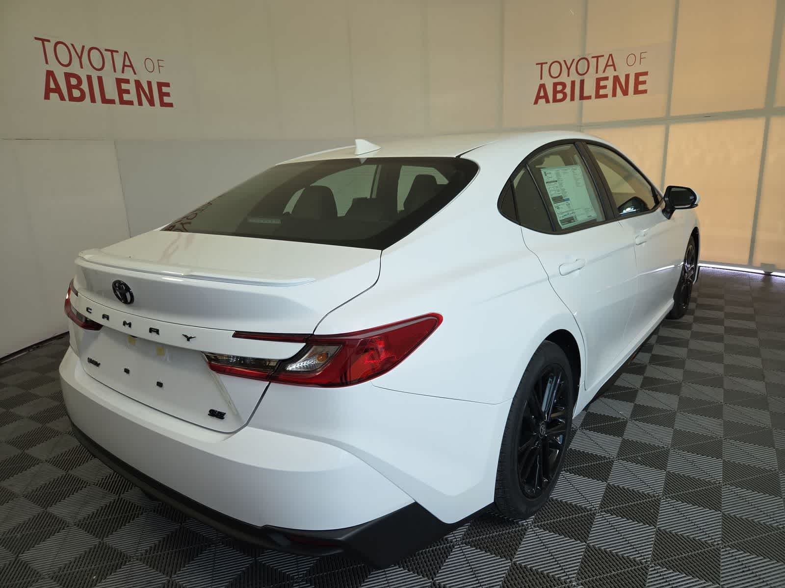 Thumbnail: 2026 Toyota Camry - 7