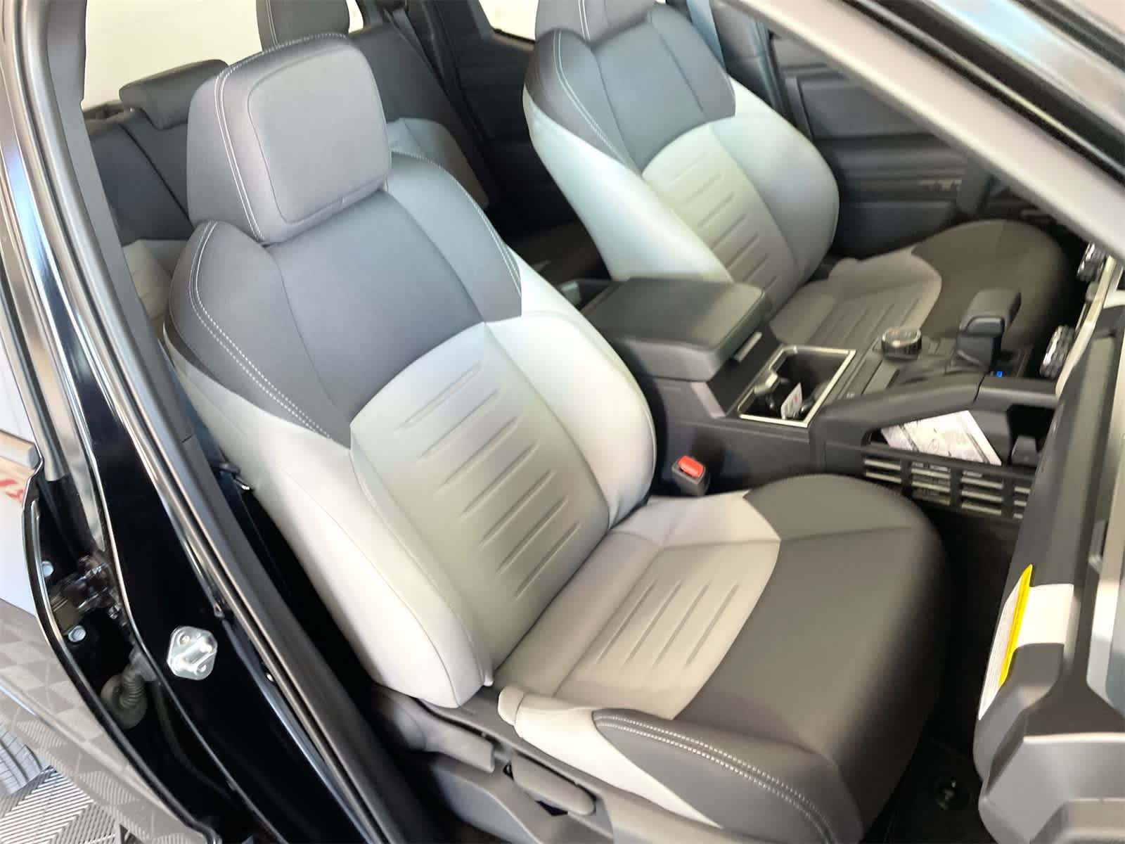 Thumbnail: 2025 Toyota Tacoma - 12