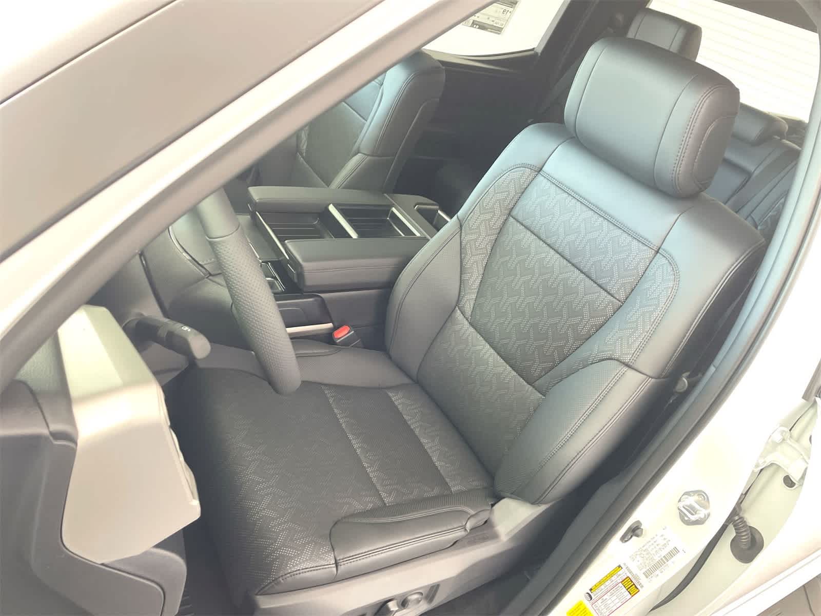 2025 Toyota Tundra SR5 10