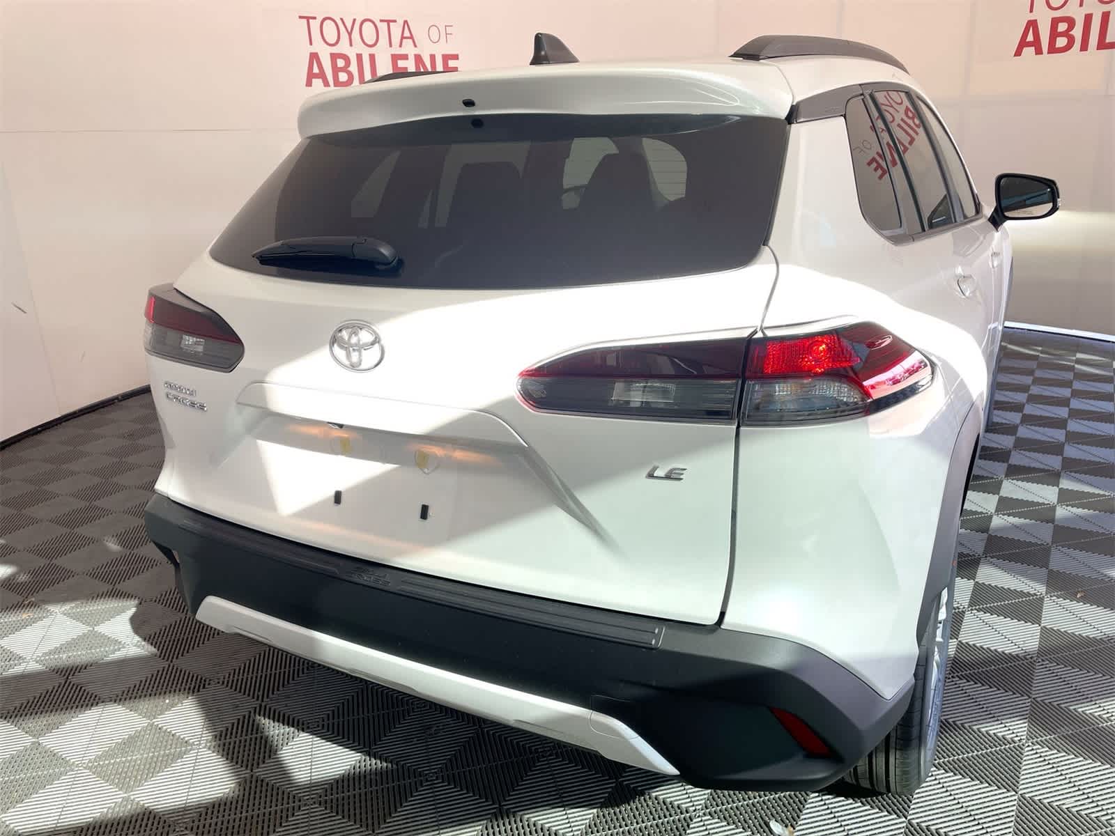 Thumbnail: 2026 Toyota Corolla Cross - 7