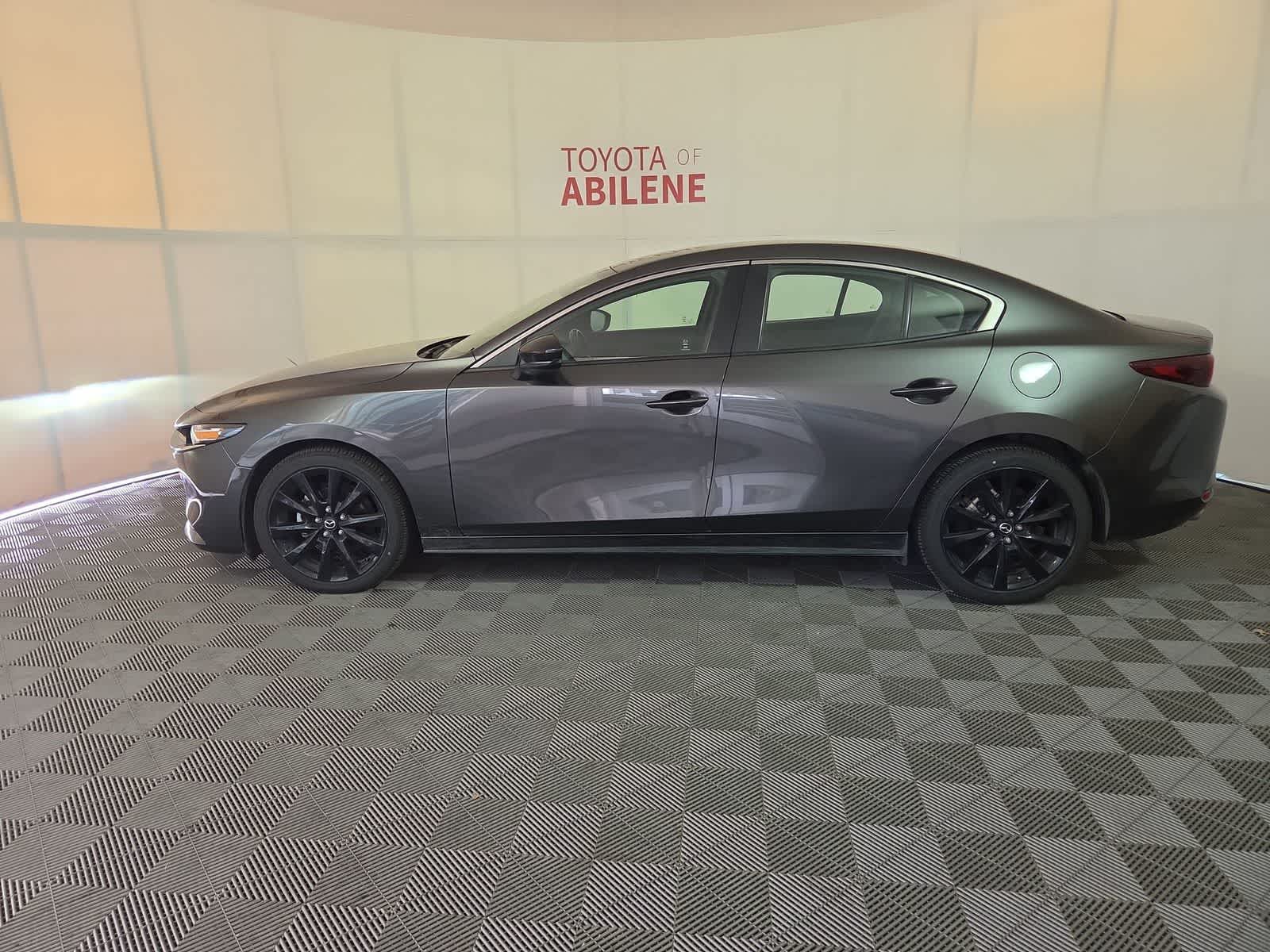 Thumbnail: 2024 Mazda Mazda3 - 2