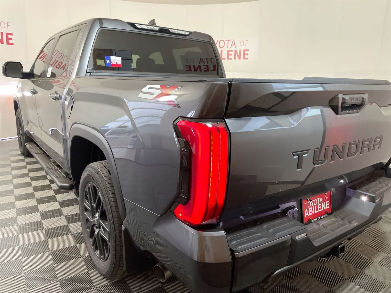 Thumbnail: 2026 Toyota Tundra - 2