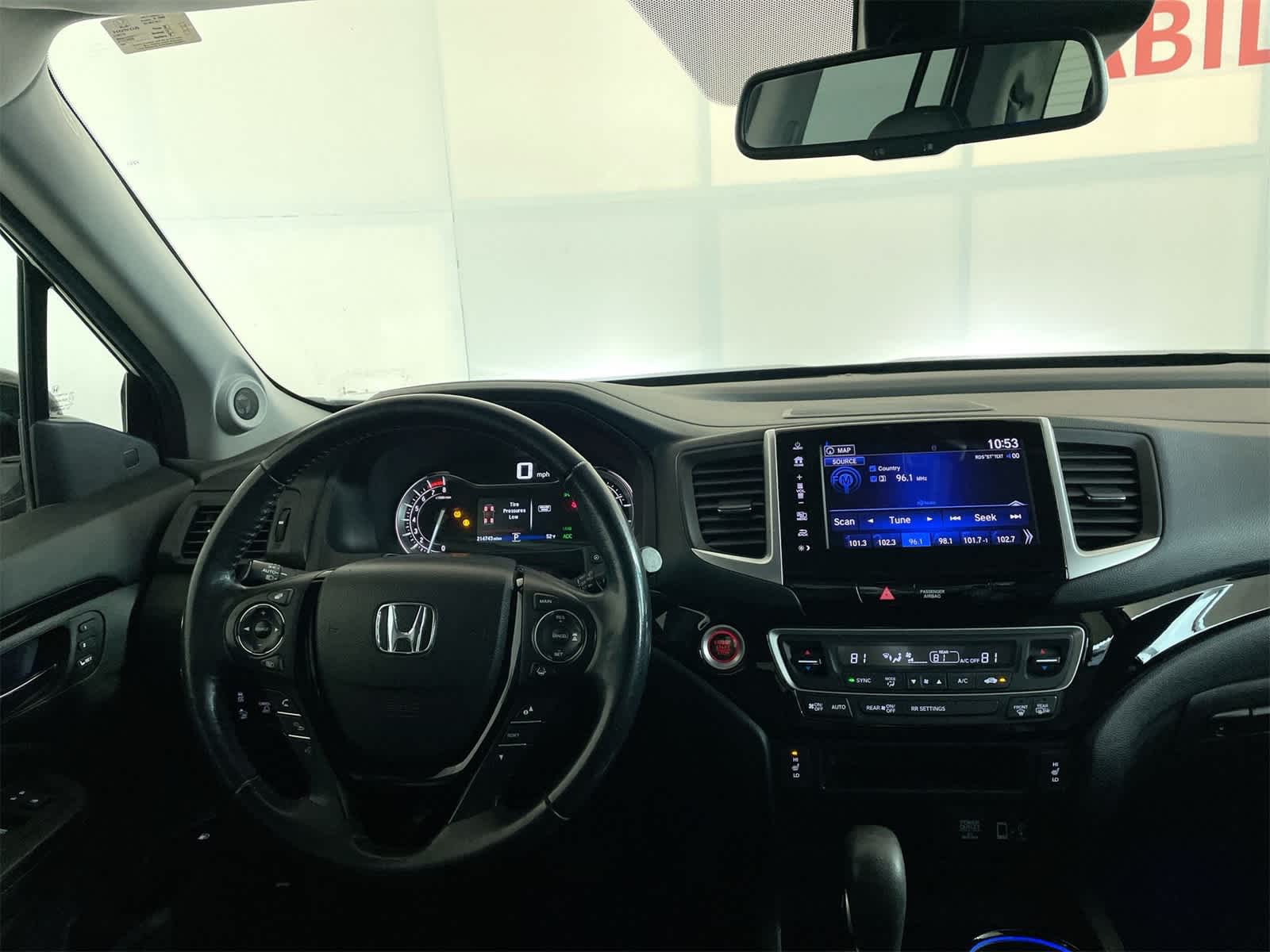 Thumbnail: 2019 Honda Ridgeline - 14