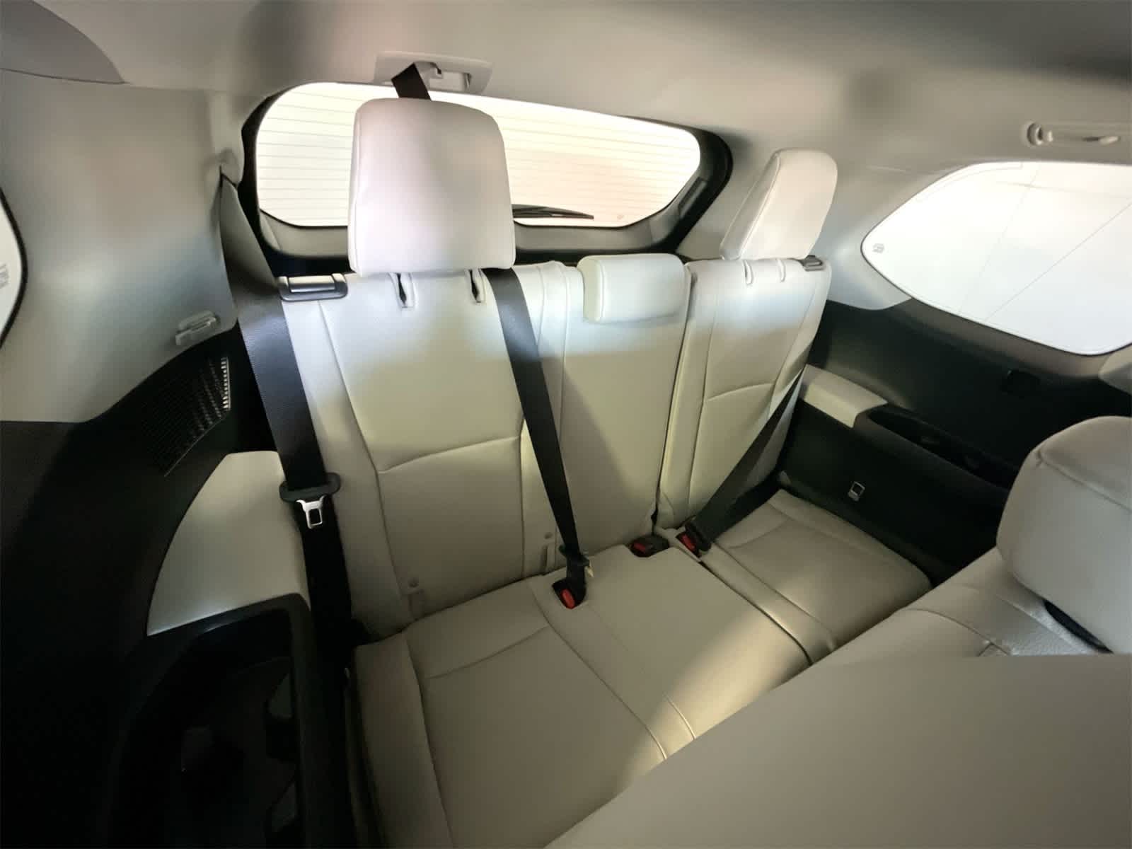 Thumbnail: 2026 Toyota Grand Highlander - 16