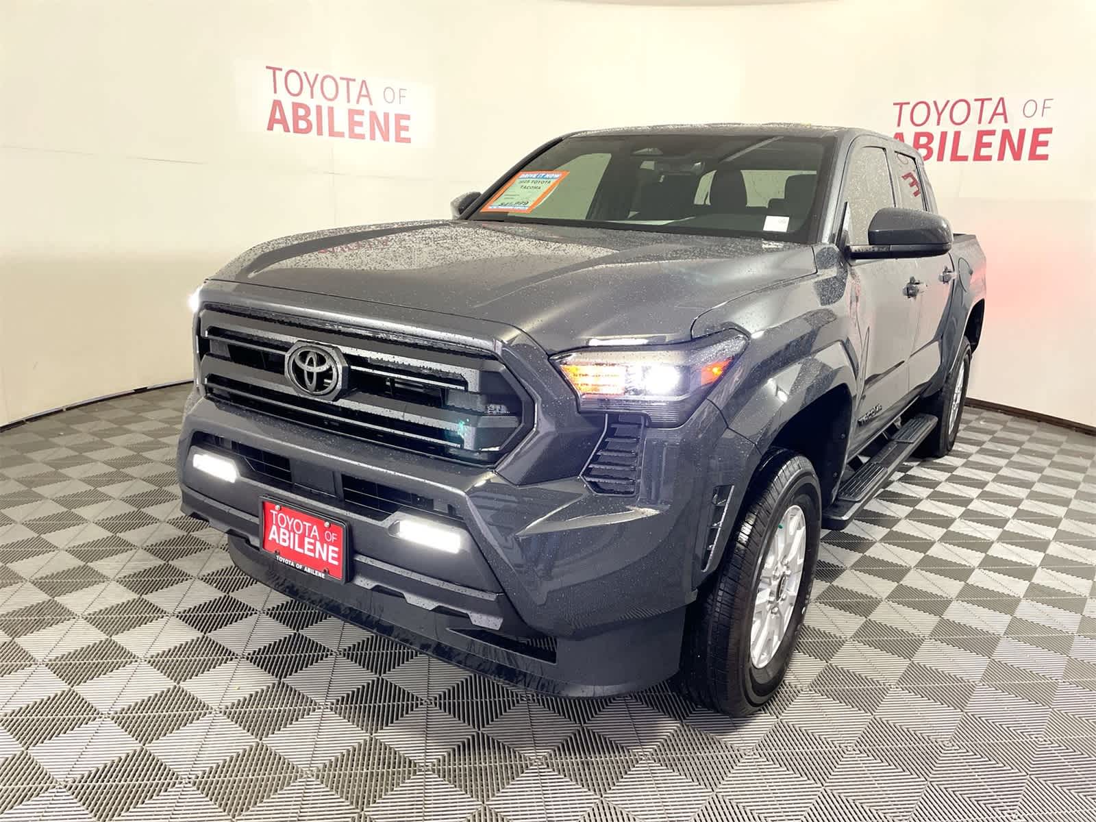 Thumbnail: 2025 Toyota Tacoma - 1