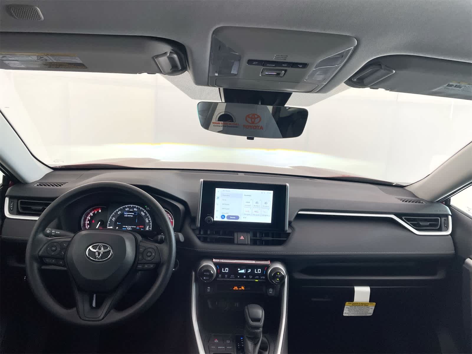 Thumbnail: 2025 Toyota RAV4 - 17