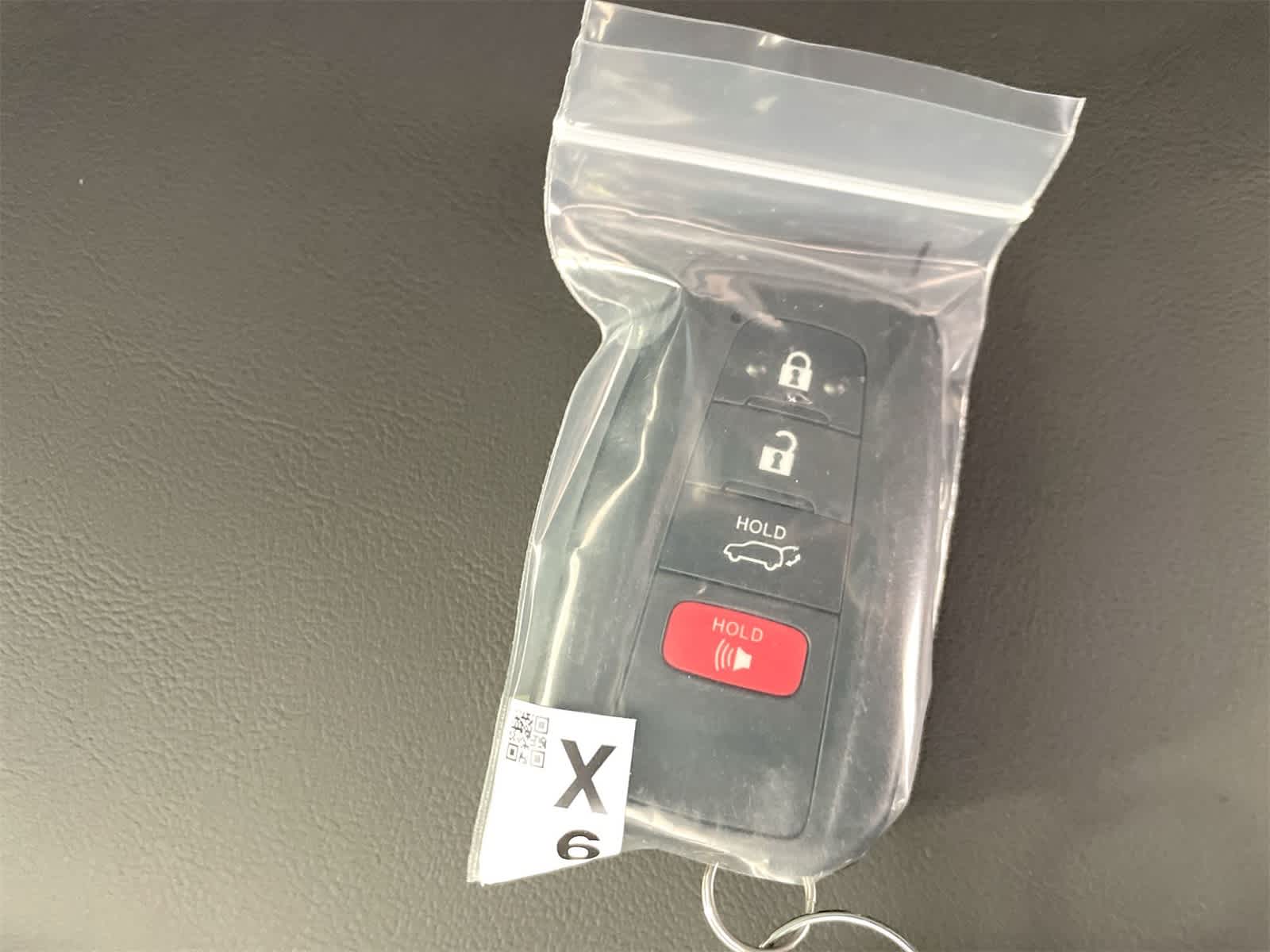 Thumbnail: 2025 Toyota RAV4 - 27