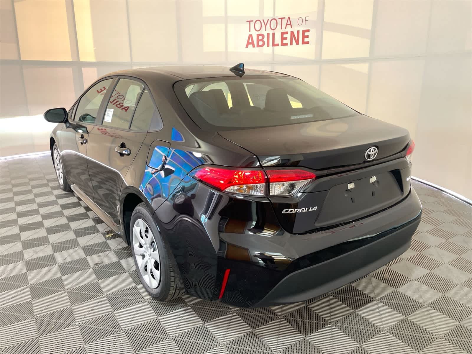 Thumbnail: 2026 Toyota Corolla - 3