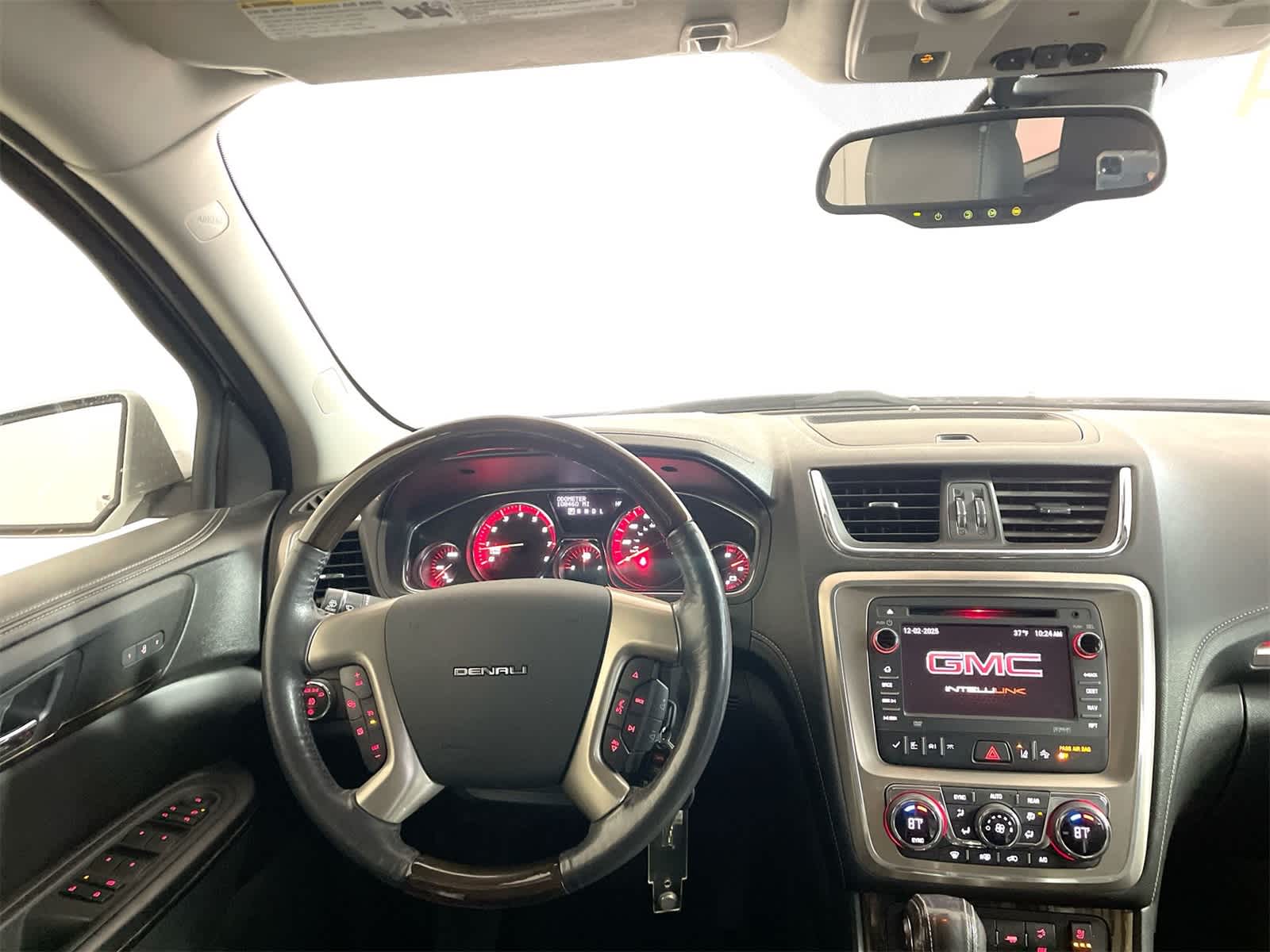 Thumbnail: 2015 GMC Acadia - 16