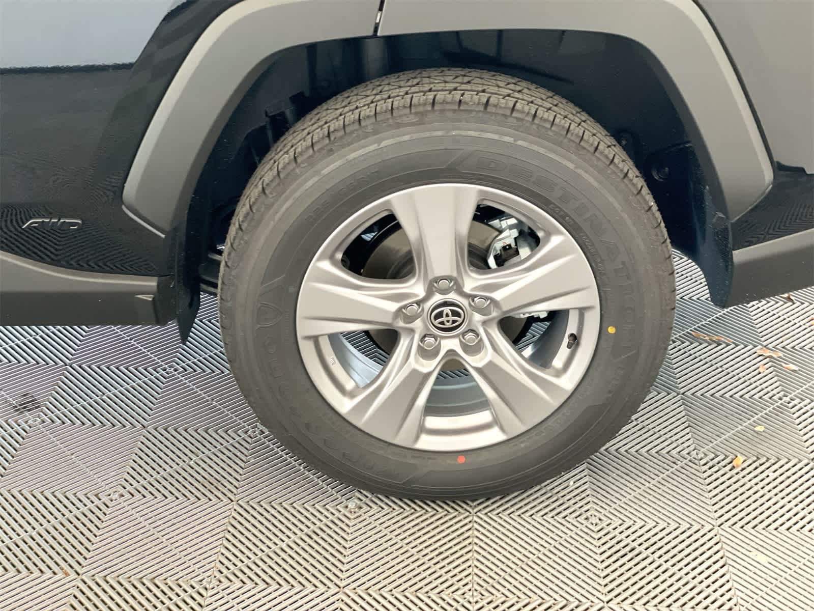 Thumbnail: 2025 Toyota RAV4 - 26