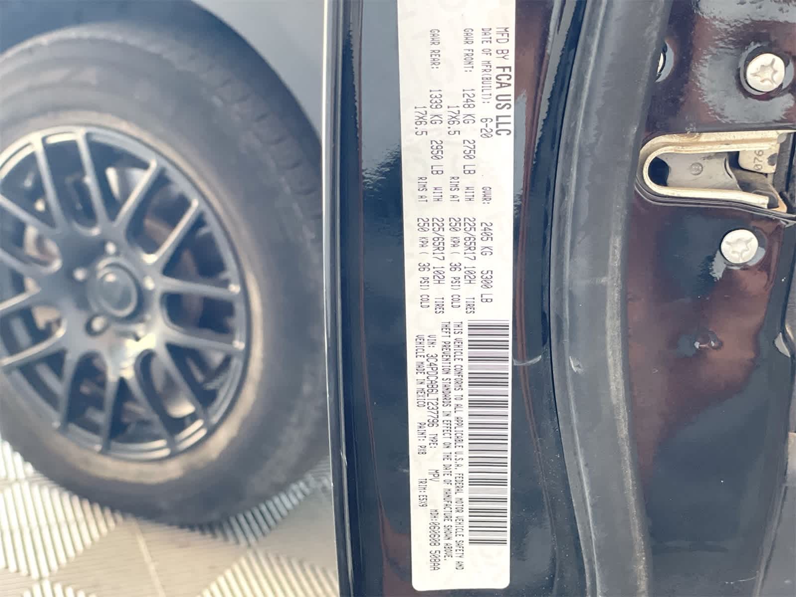 Thumbnail: 2020 Dodge Journey - 23