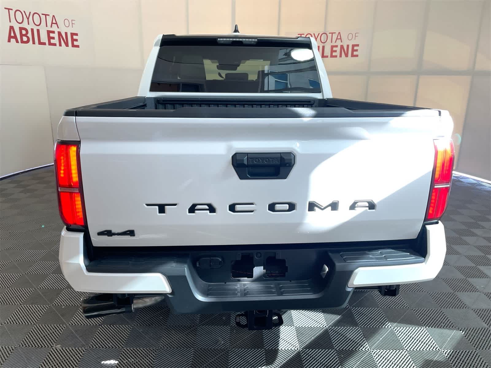 Thumbnail: 2025 Toyota Tacoma - 4