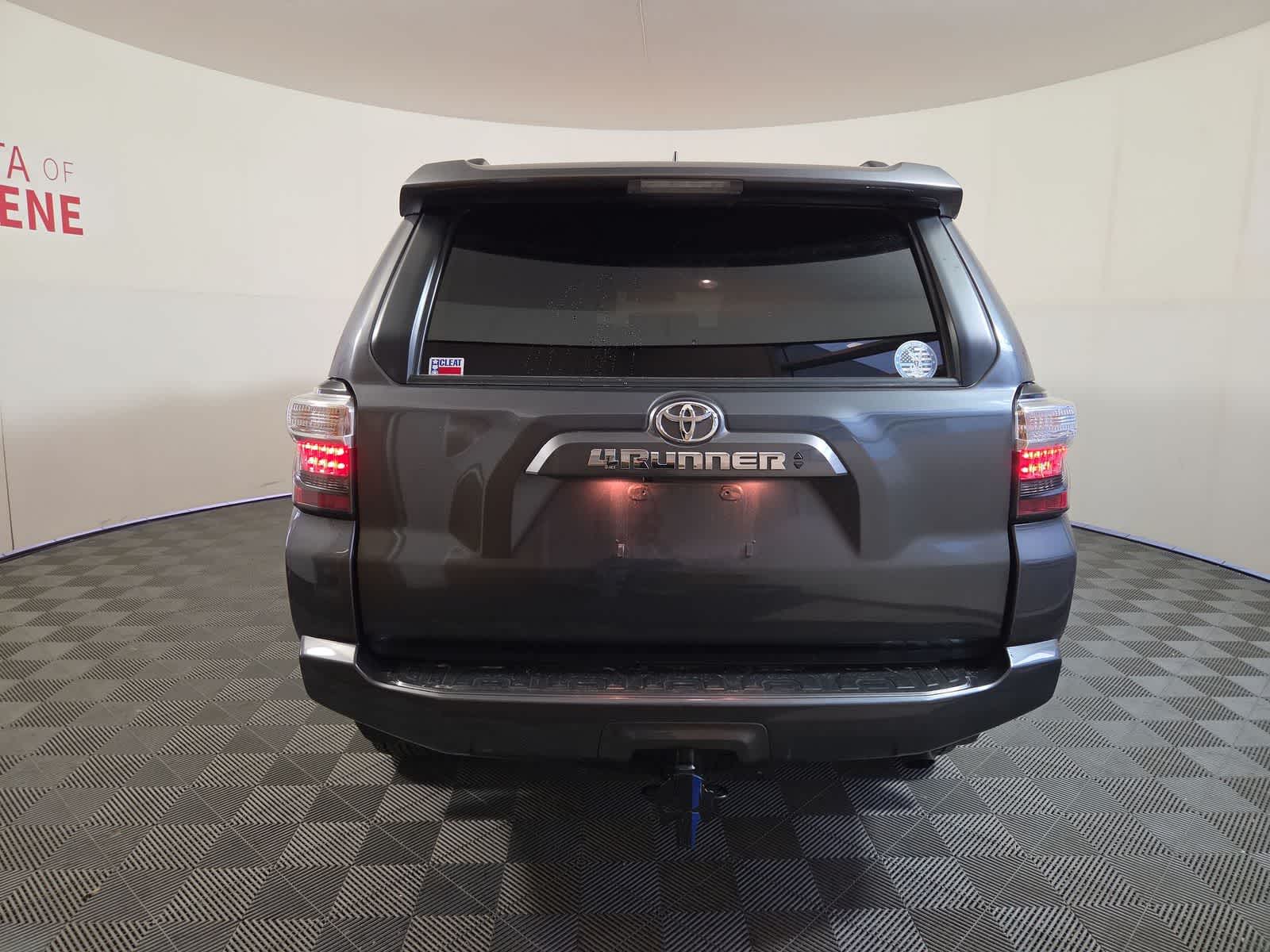 Thumbnail: 2023 Toyota 4Runner - 3